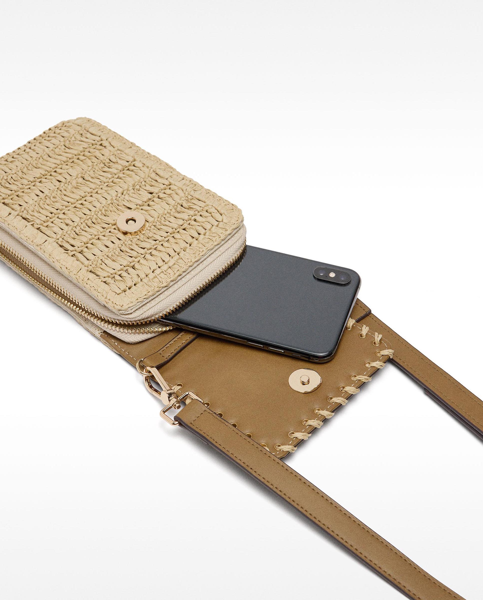Bolso para móvil convertible a bandolera efecto rafia con cierre de cremallera en liso - Parfois - Camel Camel-4
