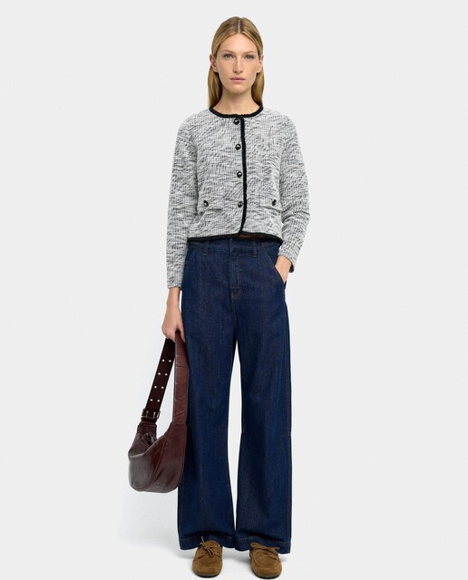 Imagen 0 de Cárdigan de mujer de manga larga con textura y botones