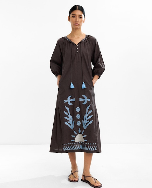 Imagen 0 de Vestido 100% algodón midi con mangas abullonadas y bordado delantero