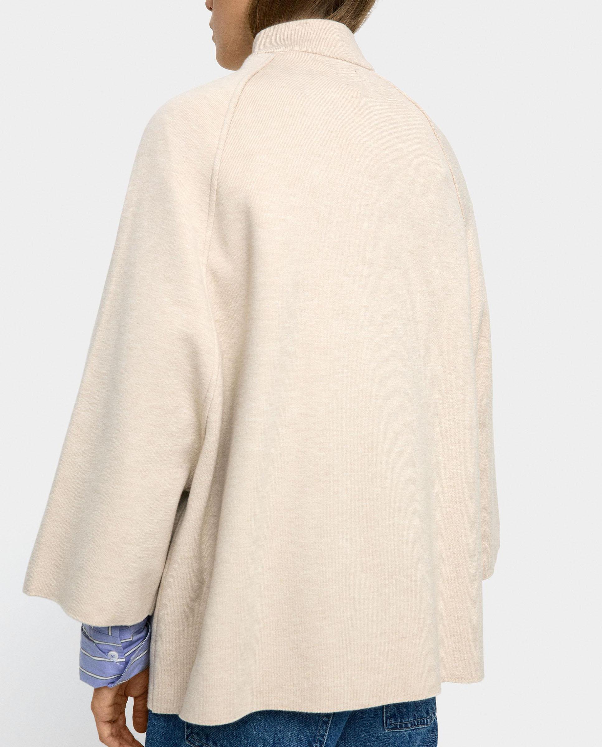Imagen 3 de Chal de mujer de punto con cuello alto y botones - Parfois - Crudo Crudo