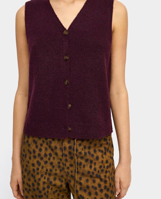 Imagen 0 de Chaleco de mujer de punto con botones