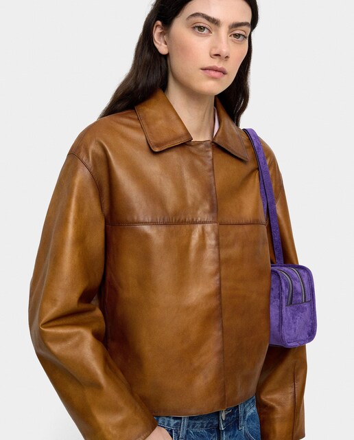 Imagen 0 de Cazadora de mujer 100% piel en liso