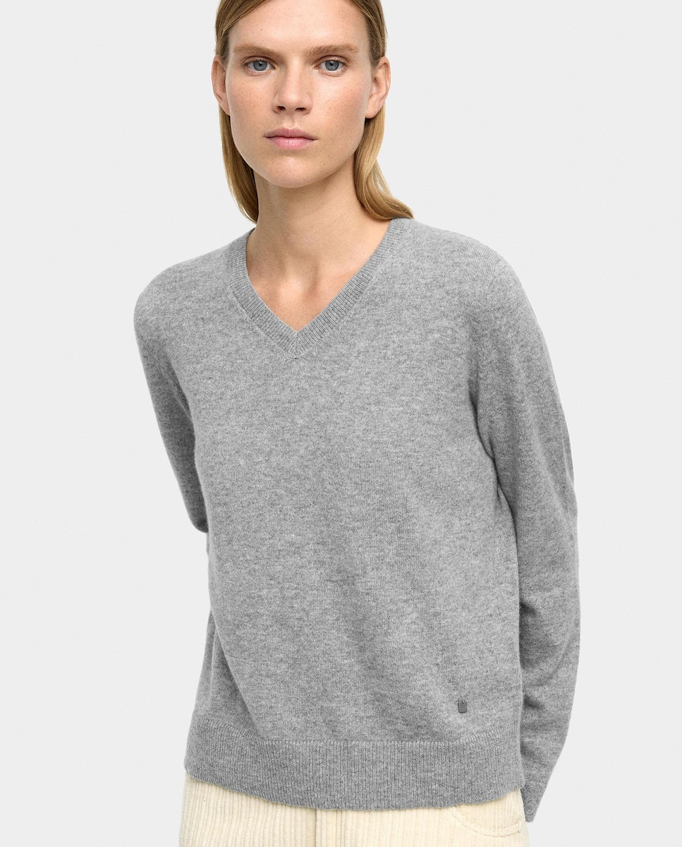 Jersey de mujer 100% cashmere de manga larga con cuello pico