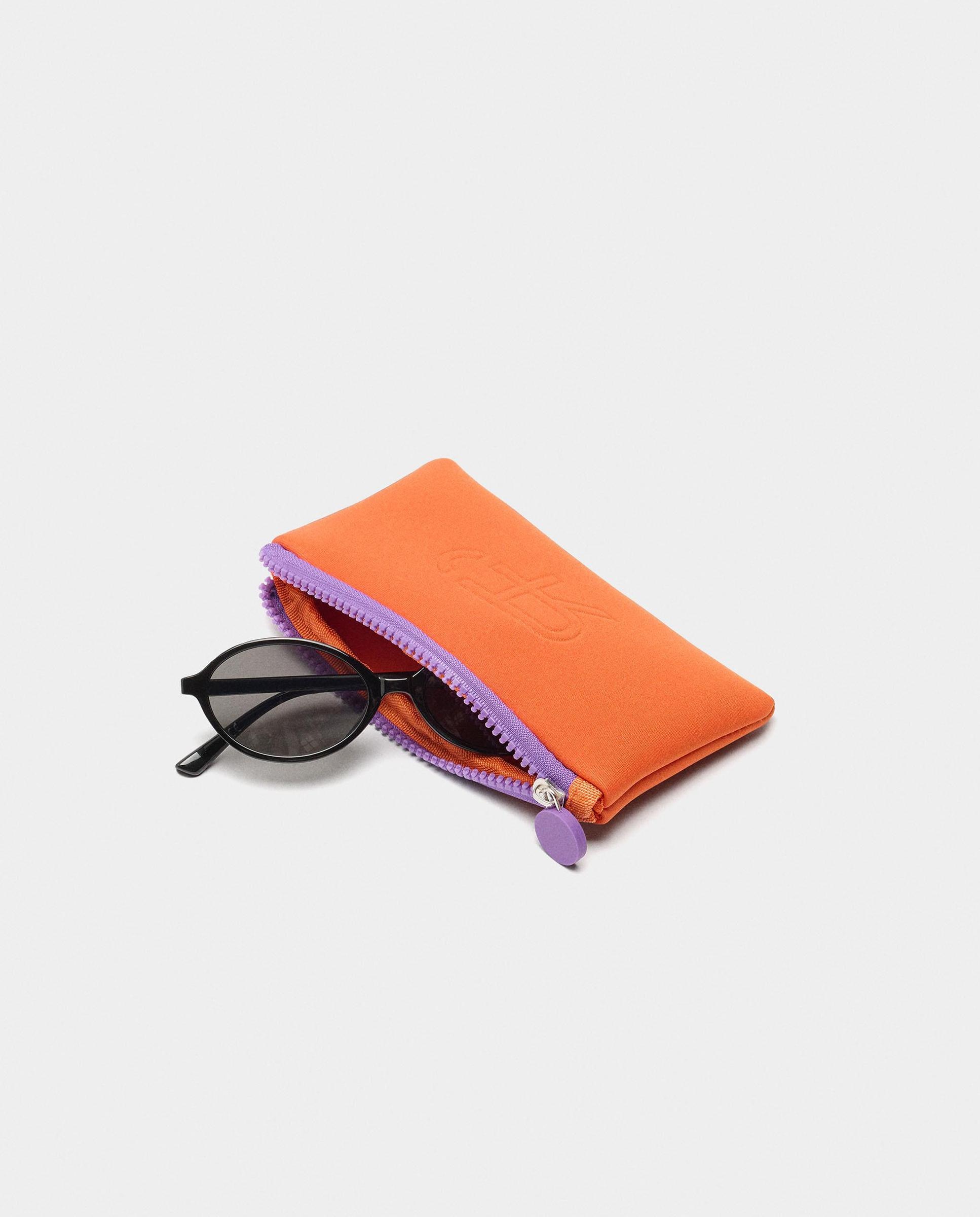 Gafas de sol de mujer con protección uv y forma redonda en liso - Parfois - Negro Negro-4