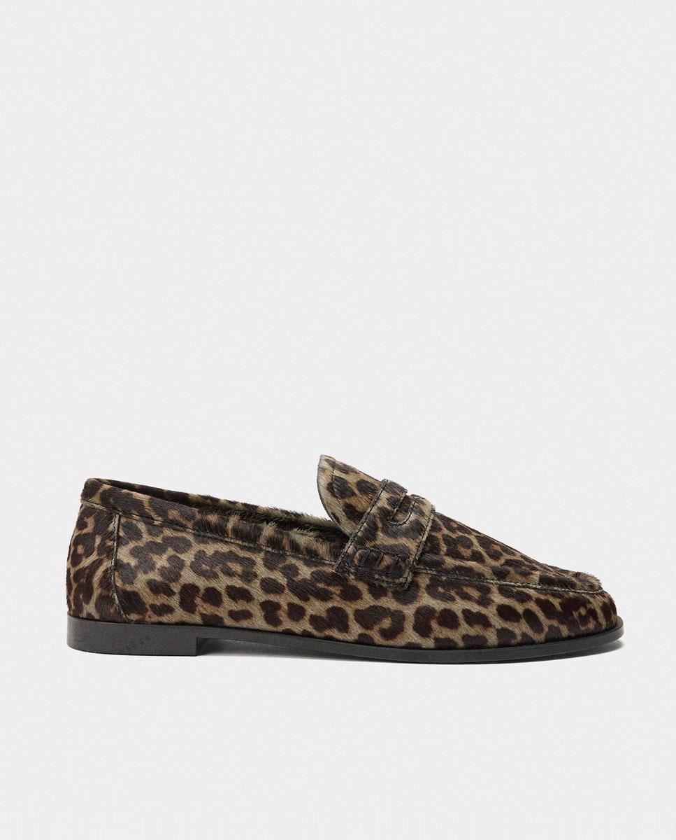 Parfois - Mocasines planos de mujer con diseño animal print.