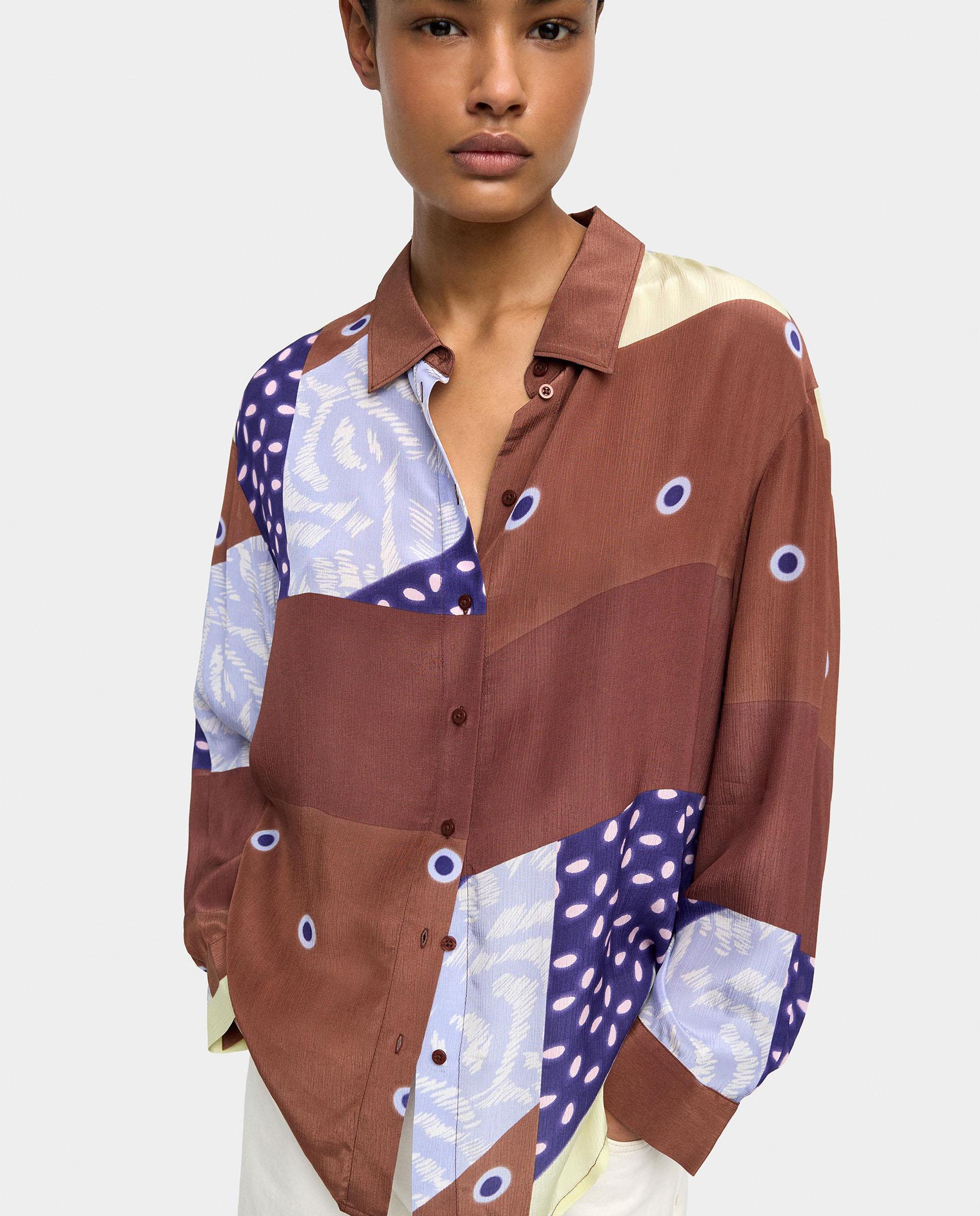 Parfois - Camisa de mujer 100% viscosa de manga larga con microestampado.