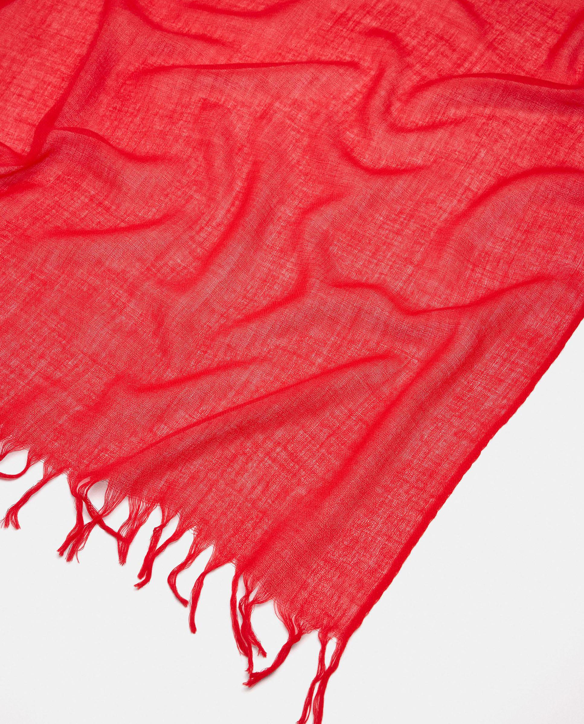 Pañuelo 100% lana con flecos decorativos - Parfois - Rojo Rojo-2