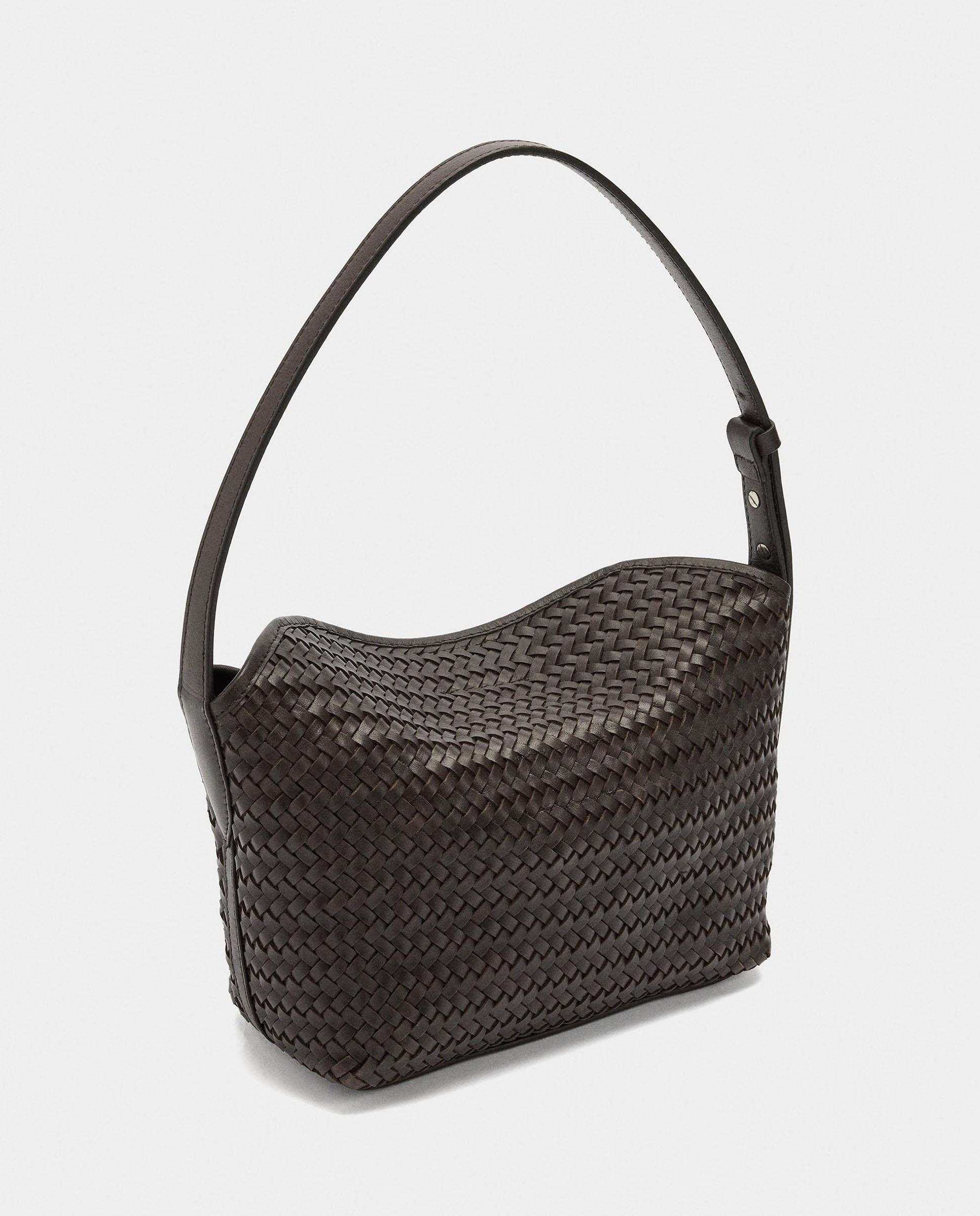 Bolso de hombro de piel trenzado con cierre imantado en liso - Parfois - Marrón oscuro Marrón oscuro-2