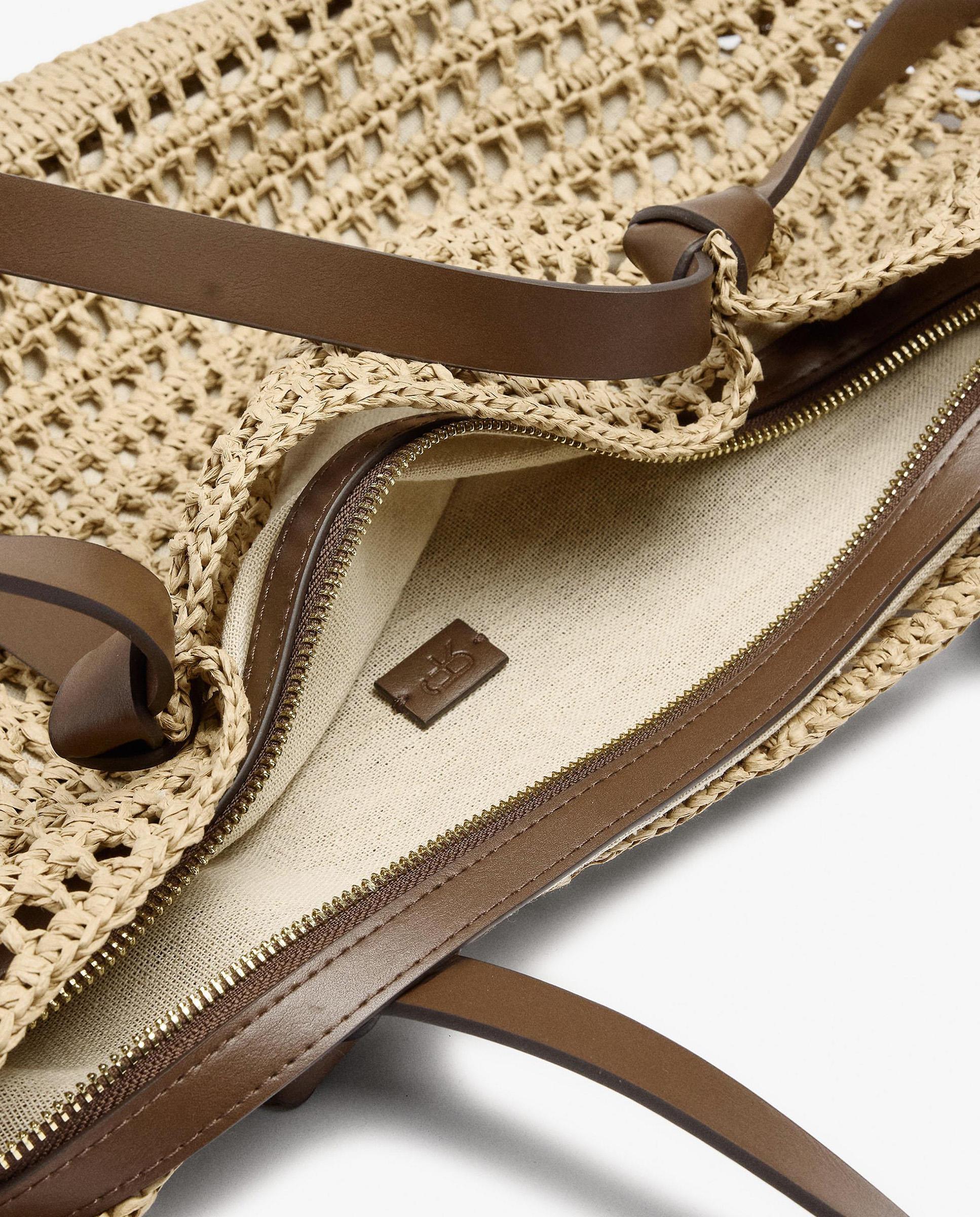 Shopper grande trenzado con neceser extraíble en liso - Parfois - Natural Natural-6