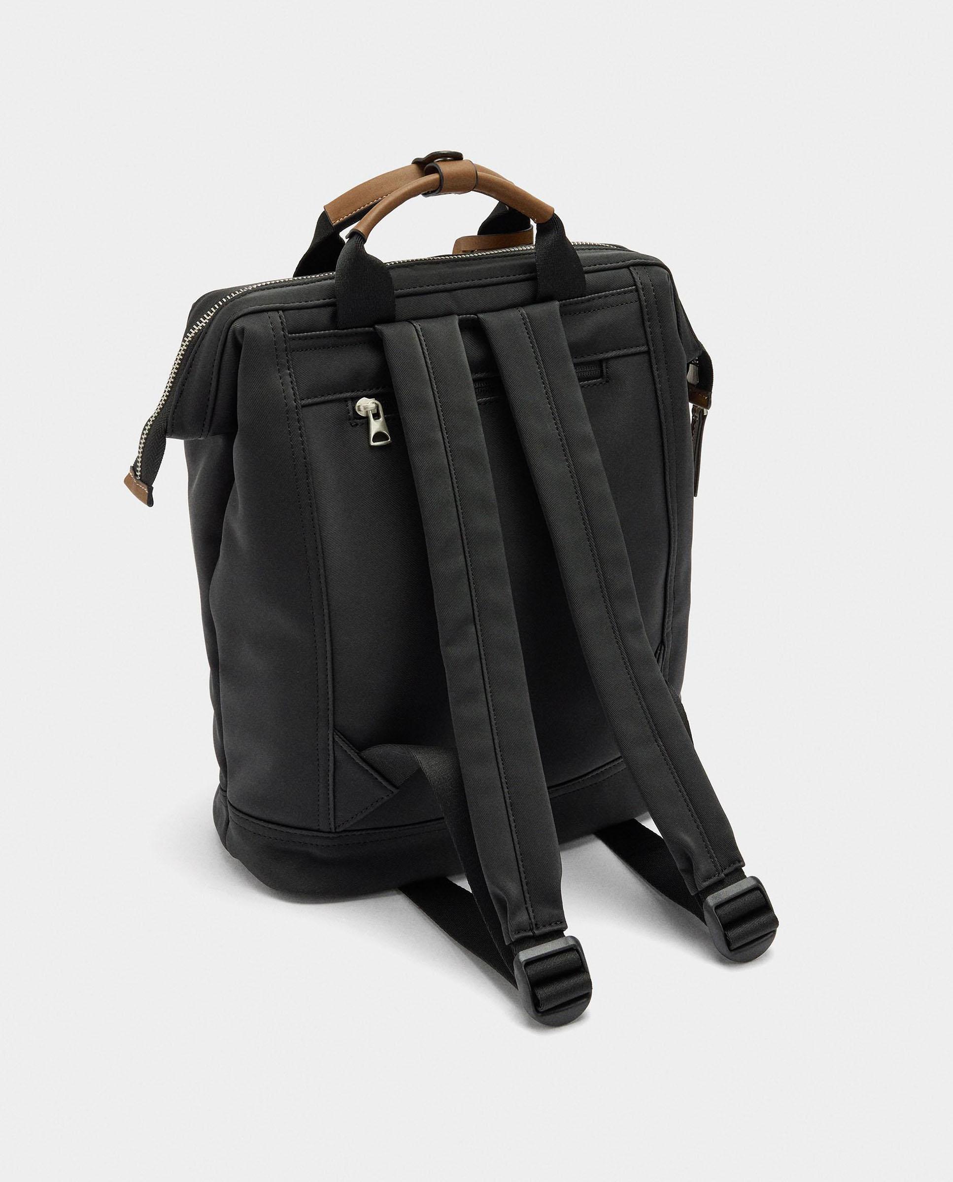 Mochila de mujer con varios compartimentos y cierre de cremallera en liso - Parfois - Negro Negro-2