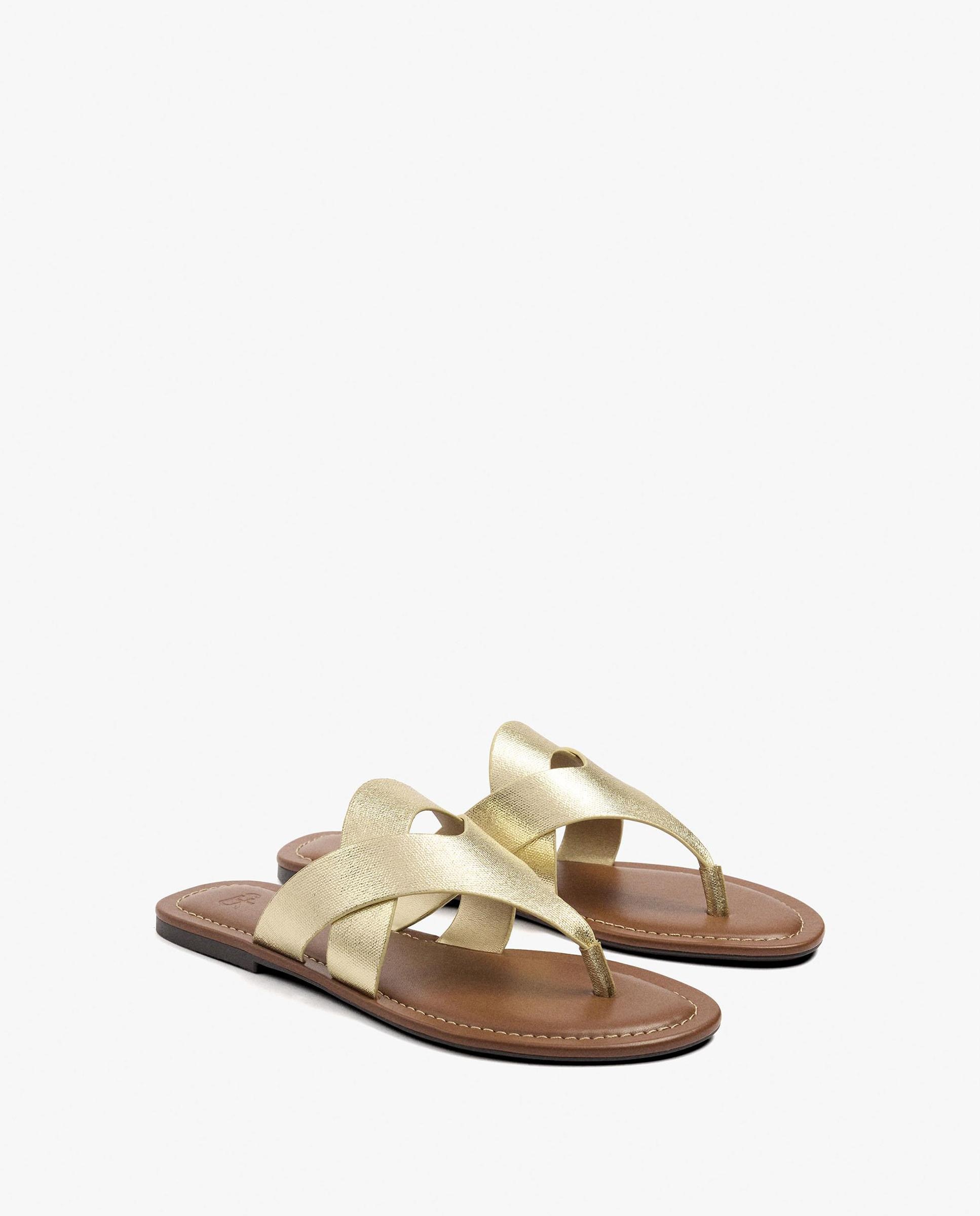 Sandalias de dedo de mujer con tiras cruzadas en liso - Parfois - Oro Oro-2