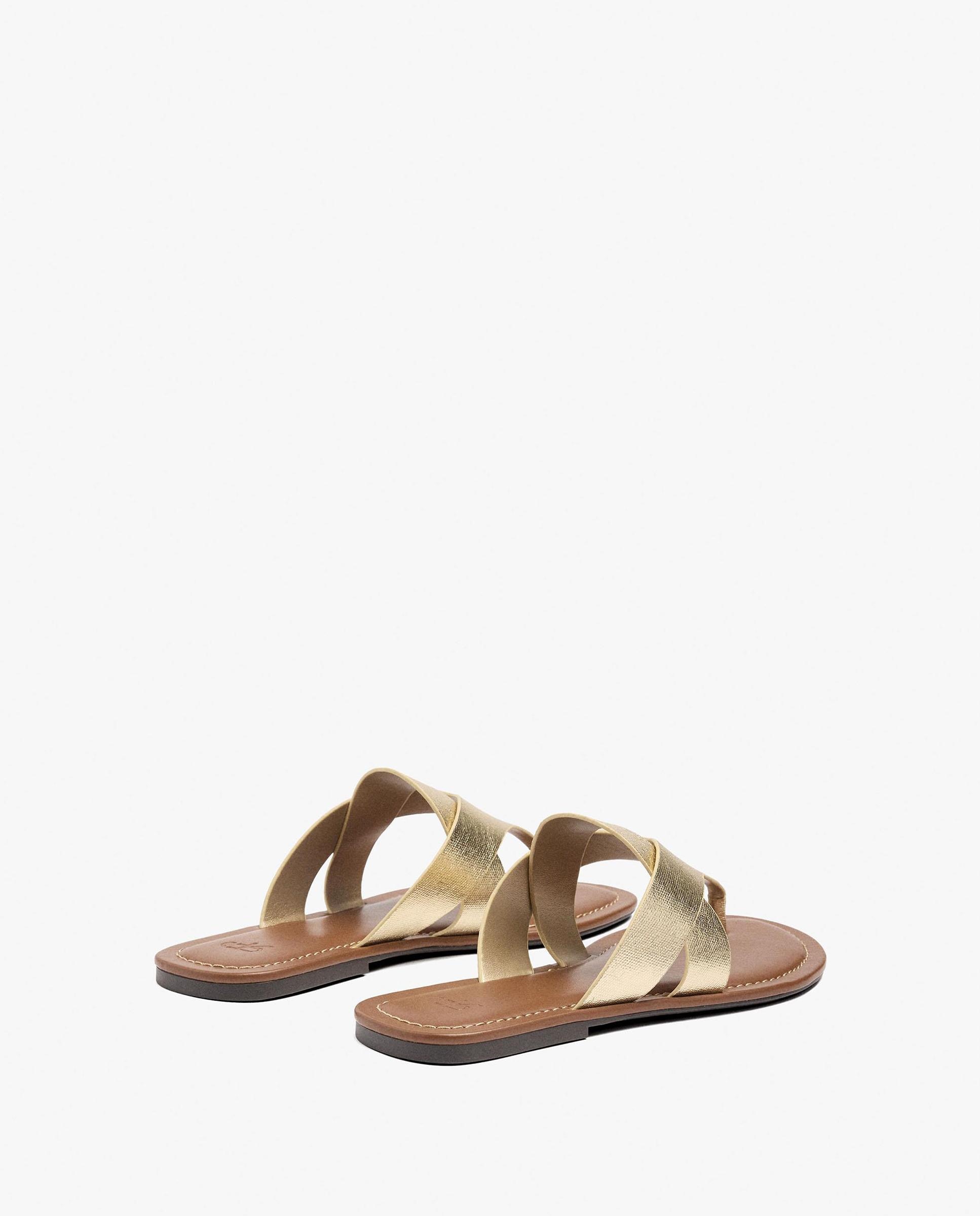 Sandalias de dedo de mujer con tiras cruzadas en liso - Parfois - Oro Oro-4