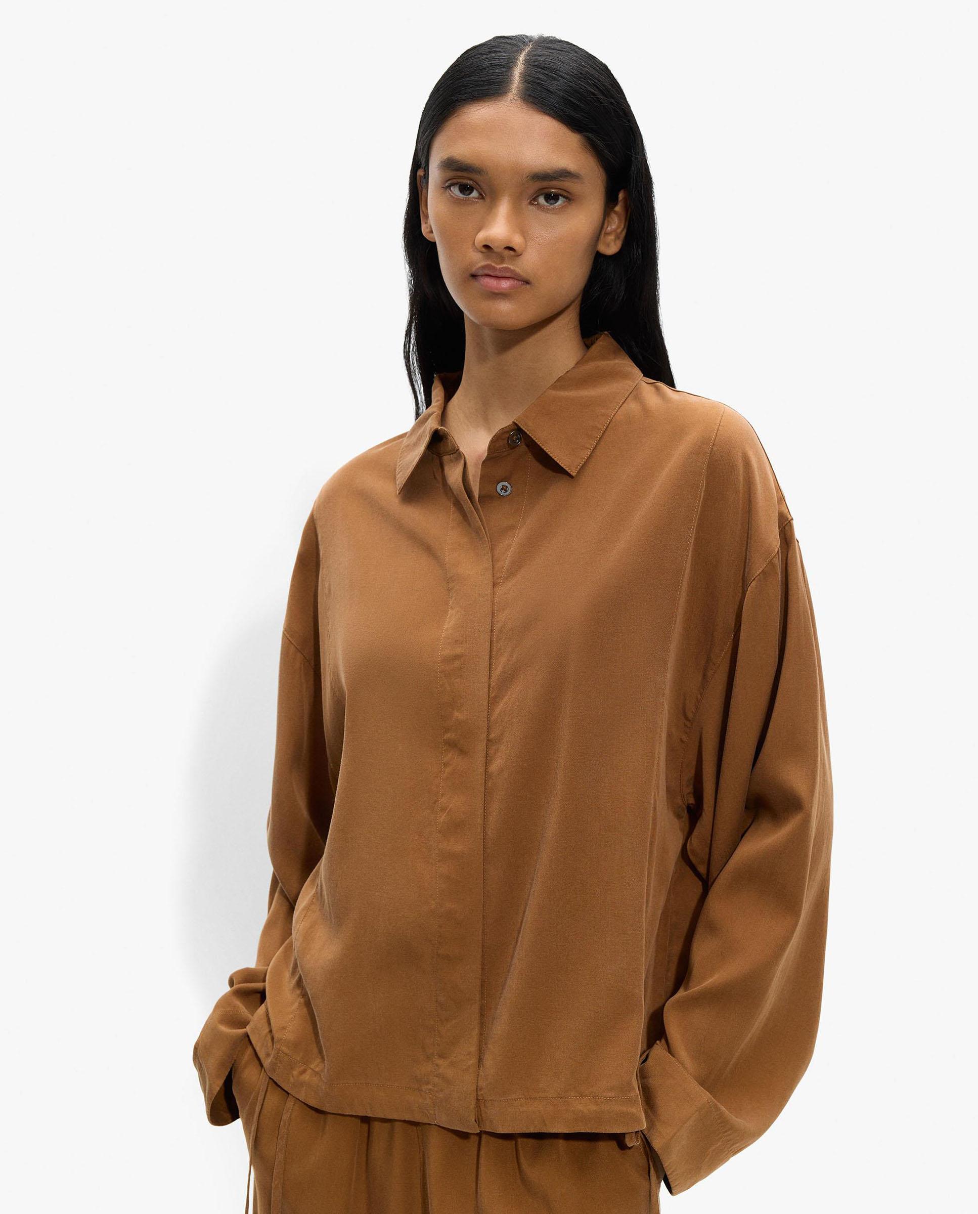 Parfois - Camisa de mujer 100% liocel de manga larga en liso.