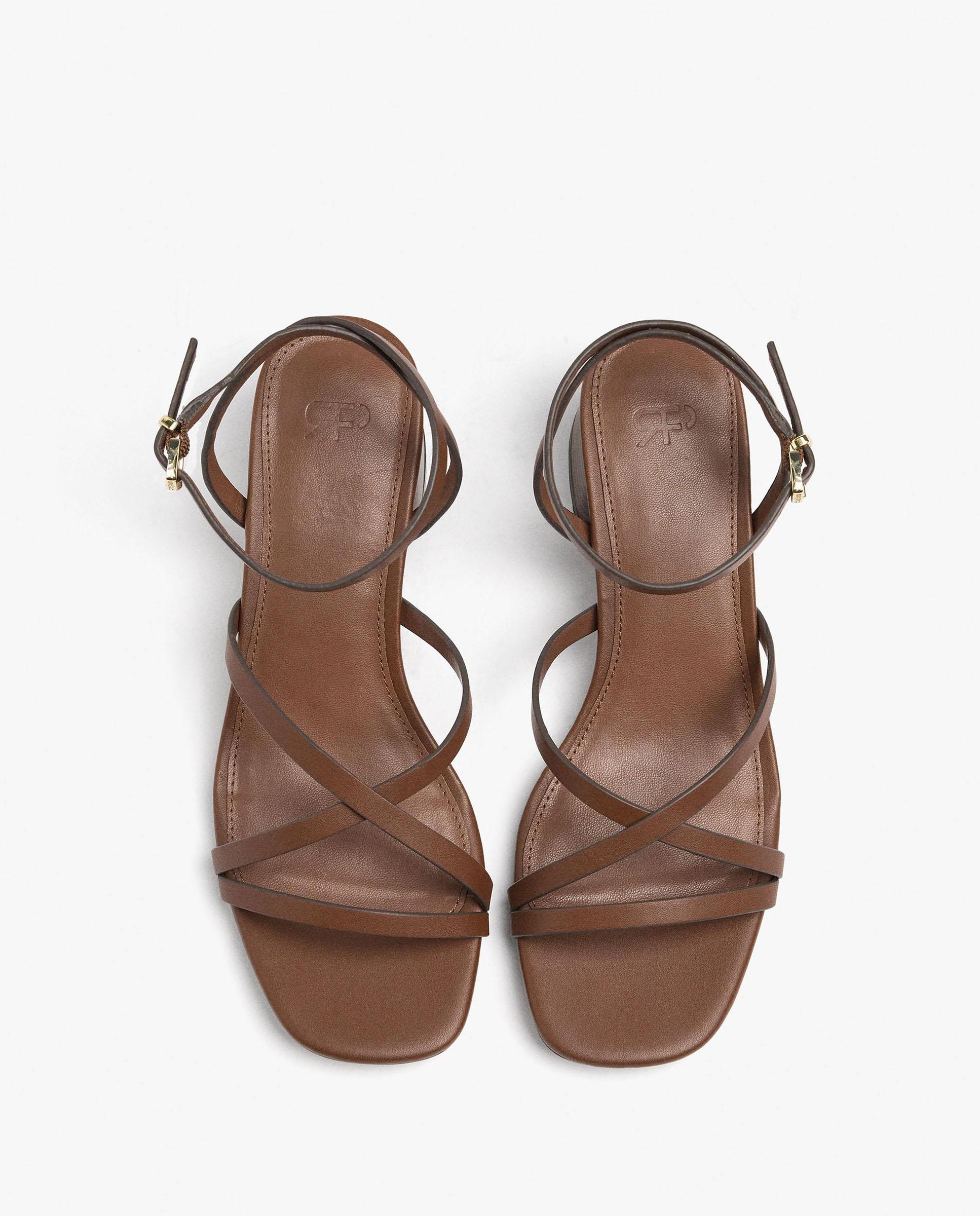 Sandalias de tacón de mujer con tiras cruzadas y cierre de hebilla - Parfois - Camel Camel-3