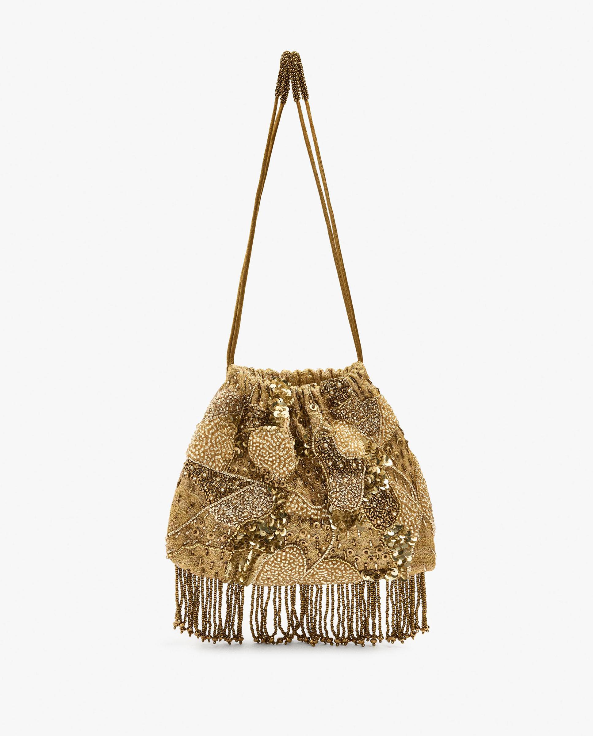 Imagen 0 de Bolso de fiesta convertible a bandolera con cuentas decorativas y cierre de cuerda Oro