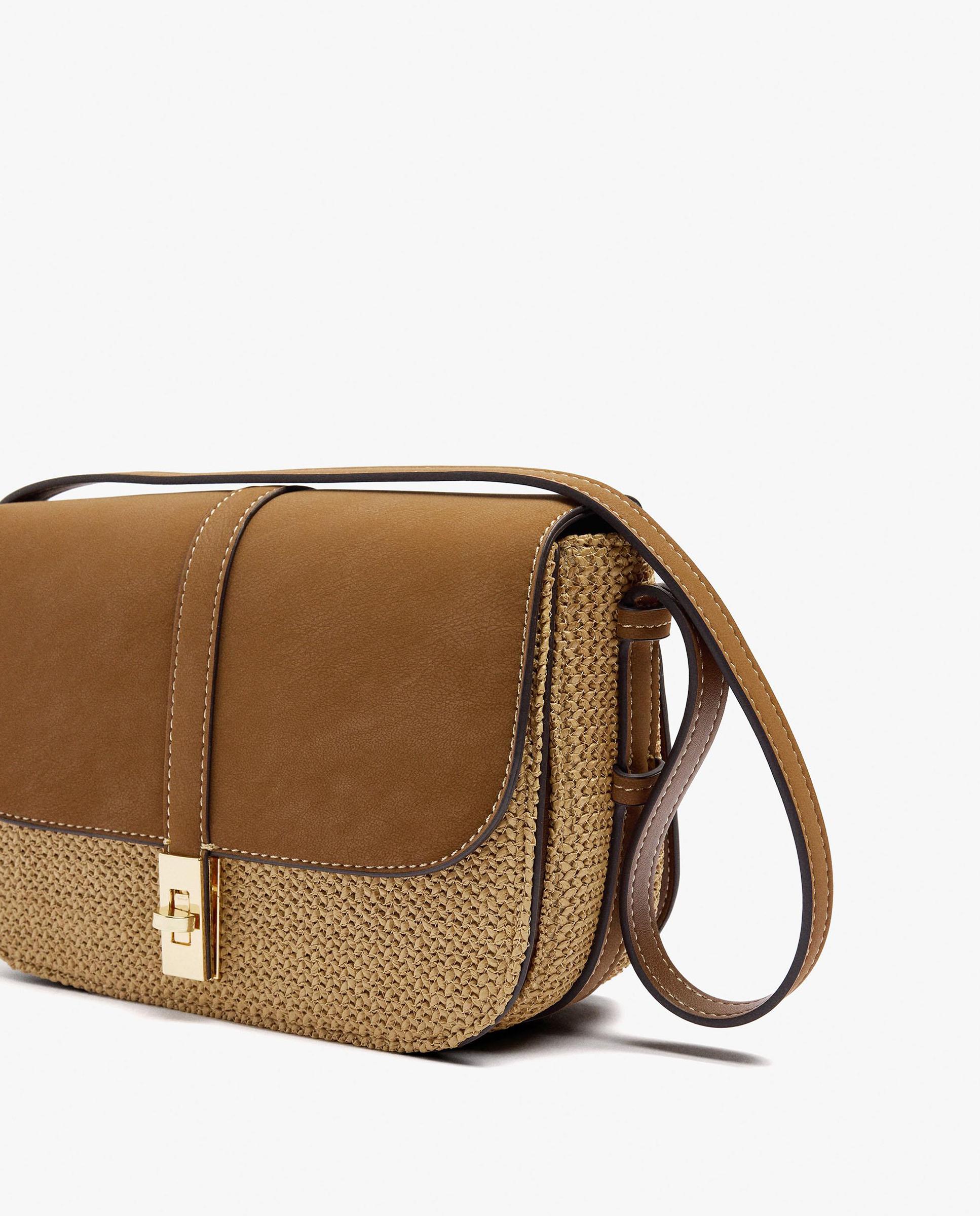 Bandolera de mujer con solapa y cierre de botón en liso - Parfois - Camel Camel-3