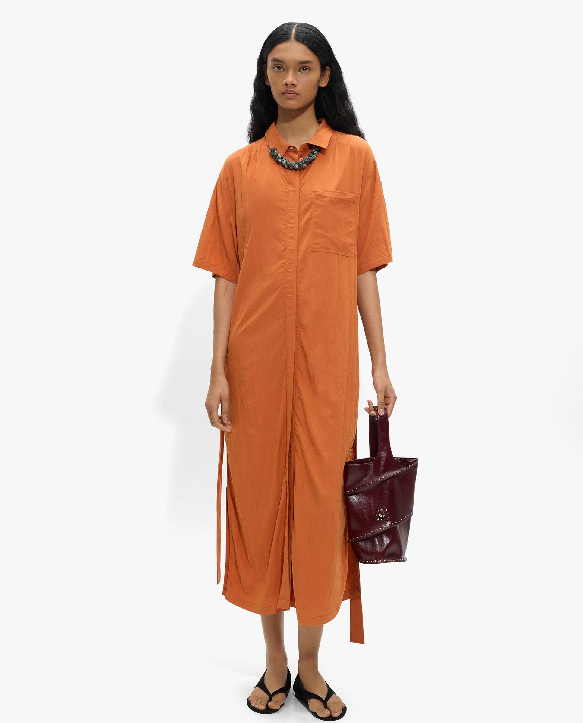 Parfois - Vestido midi camisero con cinturón ajustable.