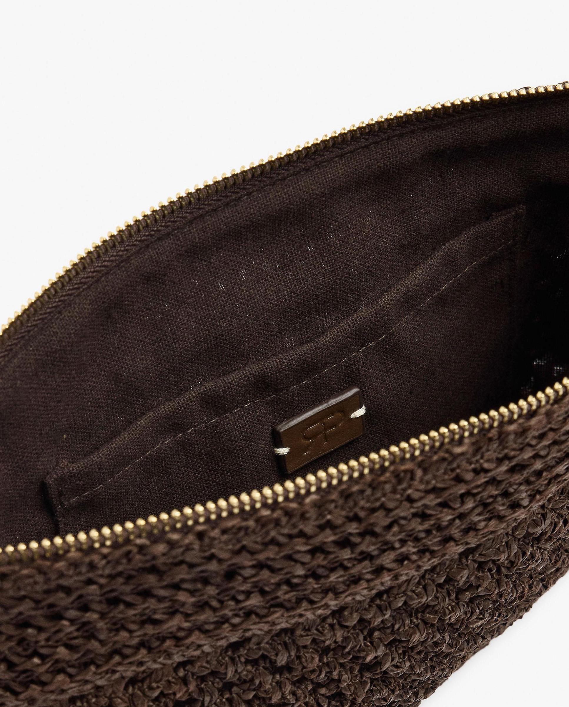 Bolso de mano estilo sobre convertible a bandolera con cierre de cremallera y llavero extraíble de pescado - Parfois - Marrón oscuro Marrón oscuro-4