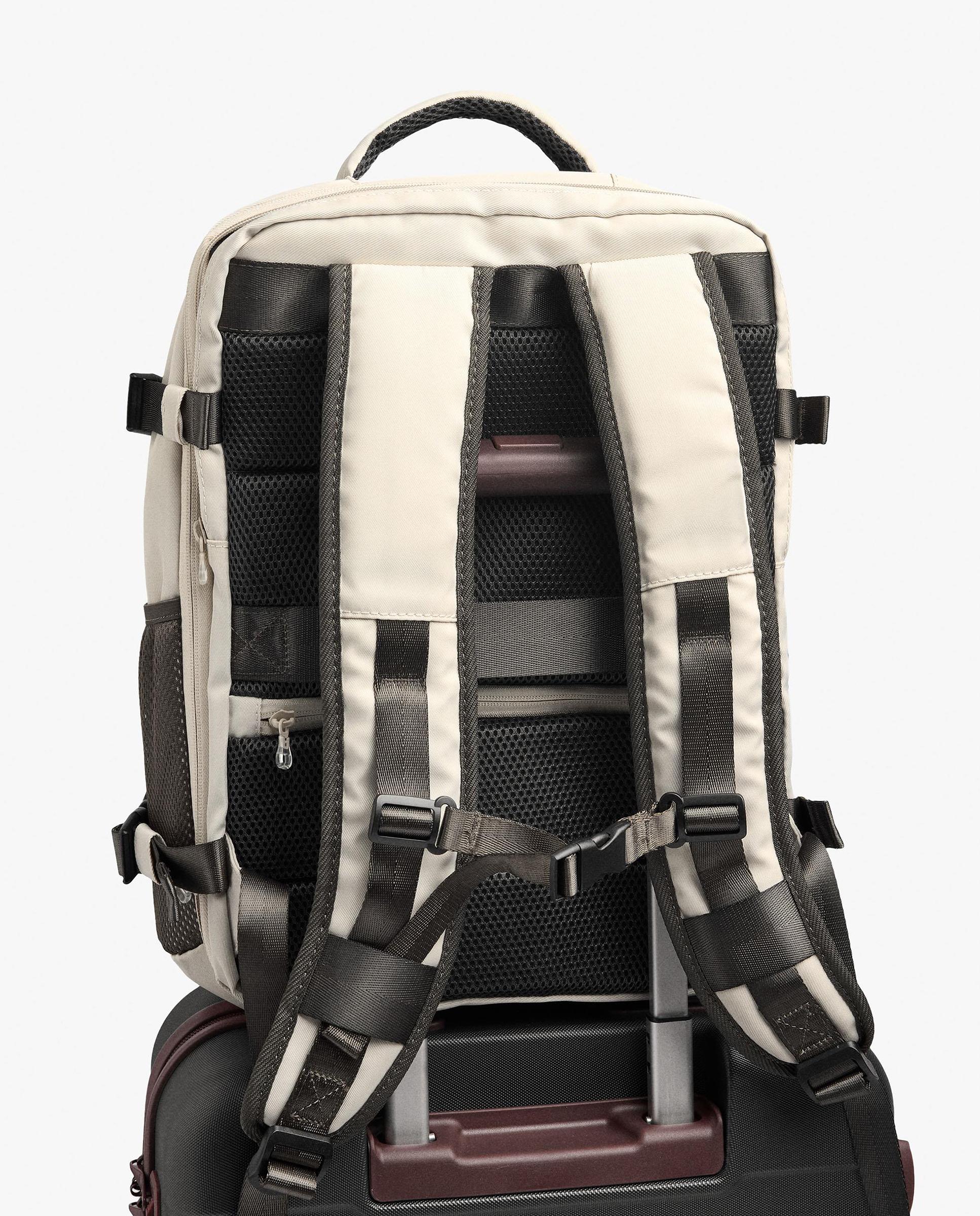 Mochila de mujer extensible con varios compartimentos y cierre de cremallera - Parfois - Crudo Crudo-5