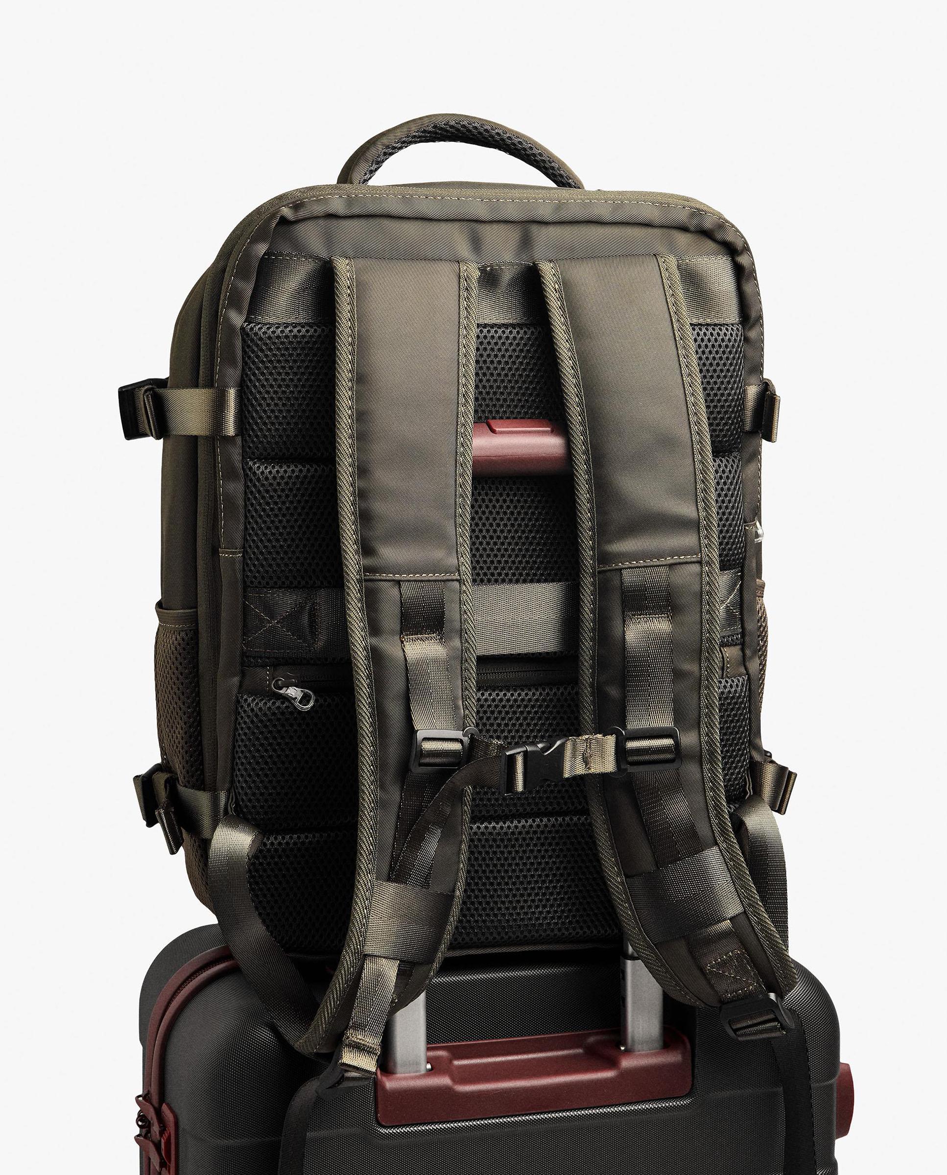 Mochila de mujer extensible con varios compartimentos y cierre de cremallera - Parfois - Marrón oscuro Marrón oscuro-5