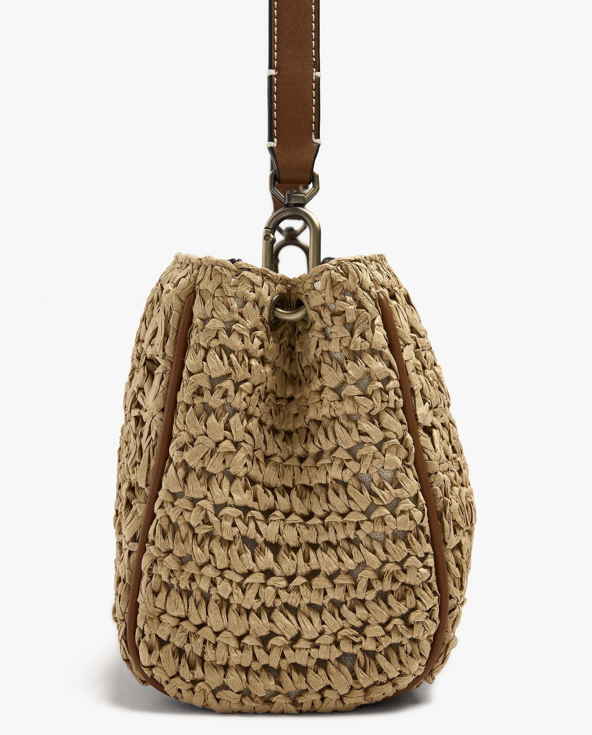 Bandolera de mujer efecto rafia con cierre de cremallera en liso - Parfois - Natural Natural-3