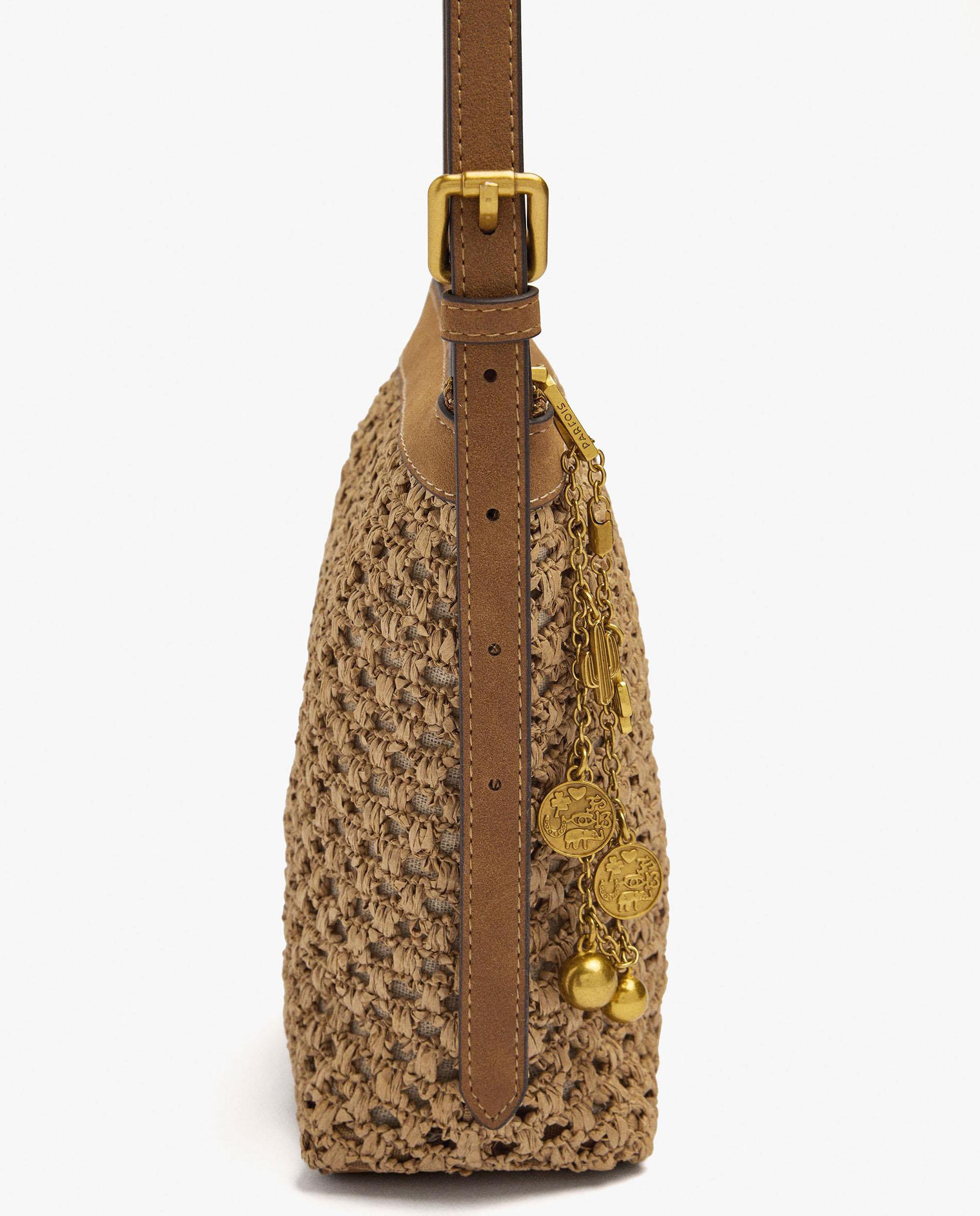 Bolso para móvil convertible a bandolera efecto rafia con cierre de cremallera - Parfois - Natural Natural-3