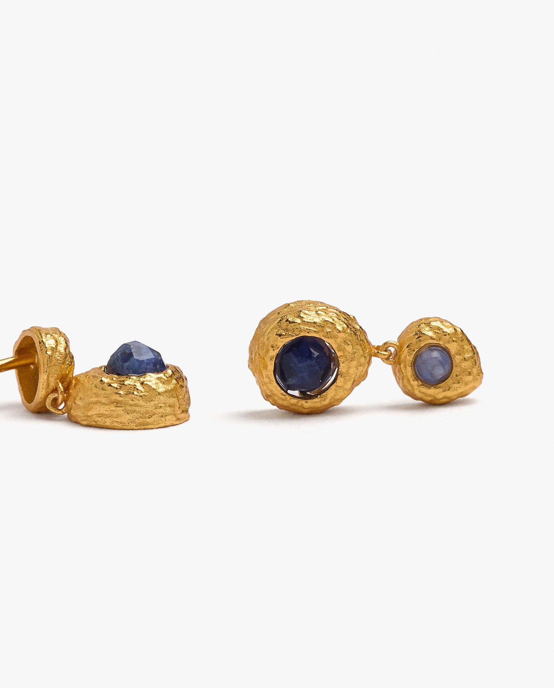 Imagen 2 de Pendientes de plata de ley con baño de oro de 18 k texturizados con piedras - Parfois - Azul Azul
