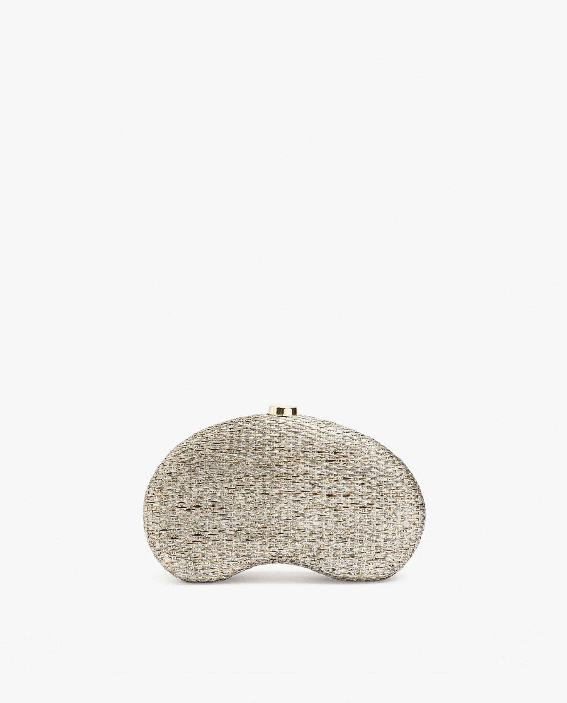 Bolso de fiesta convertible a bandolera estilo clutch con cierre imantado en liso