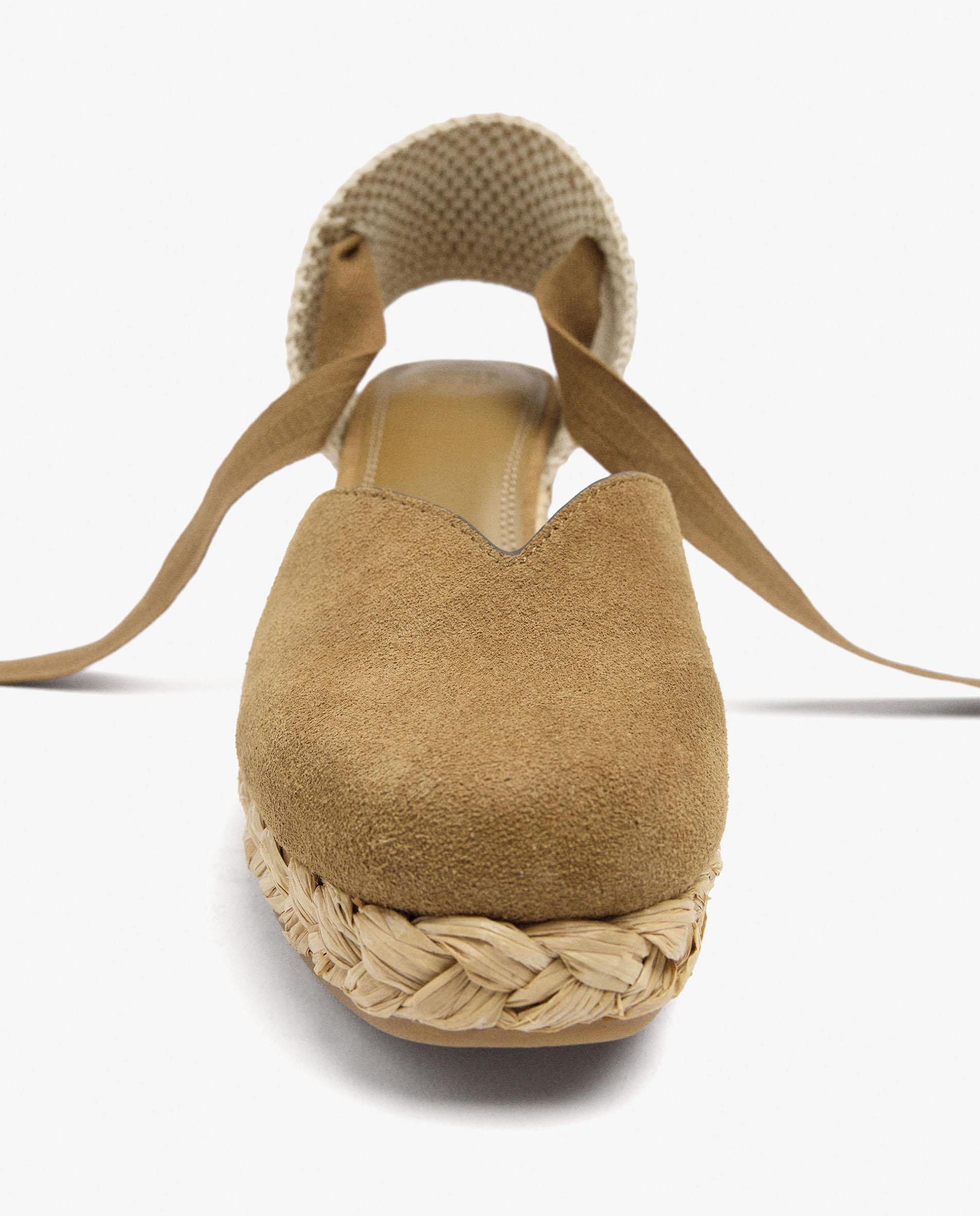 Alpargatas de cuña de mujer de piel con cintas en liso - Parfois - Camel Camel-7