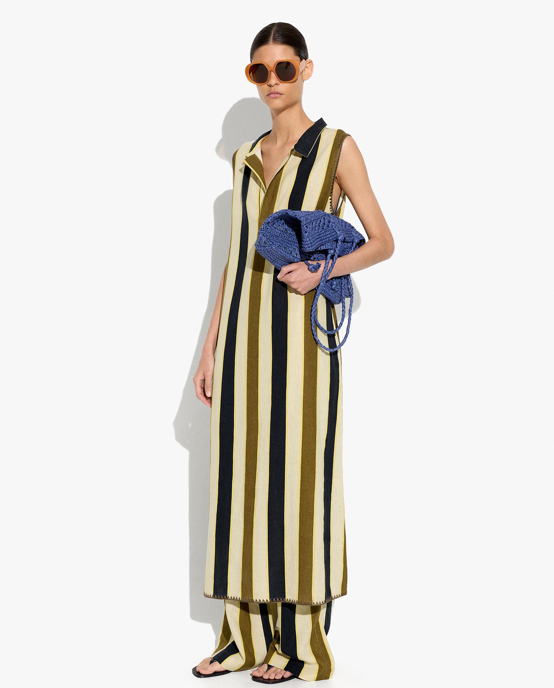 Parfois - Vestido largo camisero con estampado de rayas.