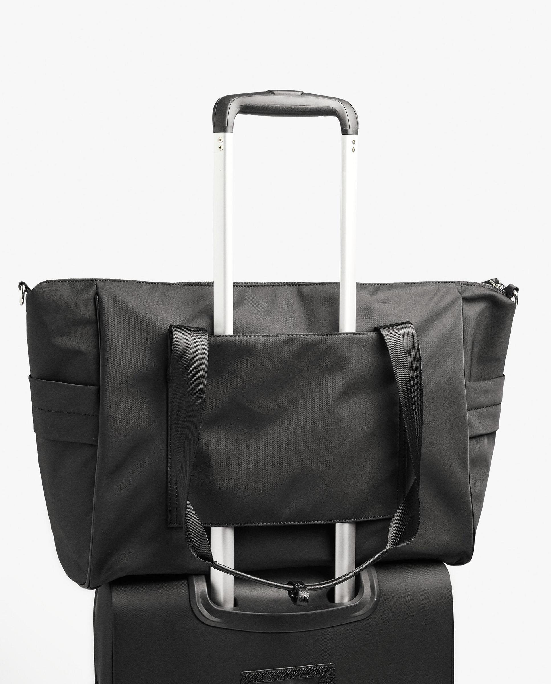 Bolso de hombro con varios compartimentos y cierre de cremallera en liso - Parfois - Negro Negro-4