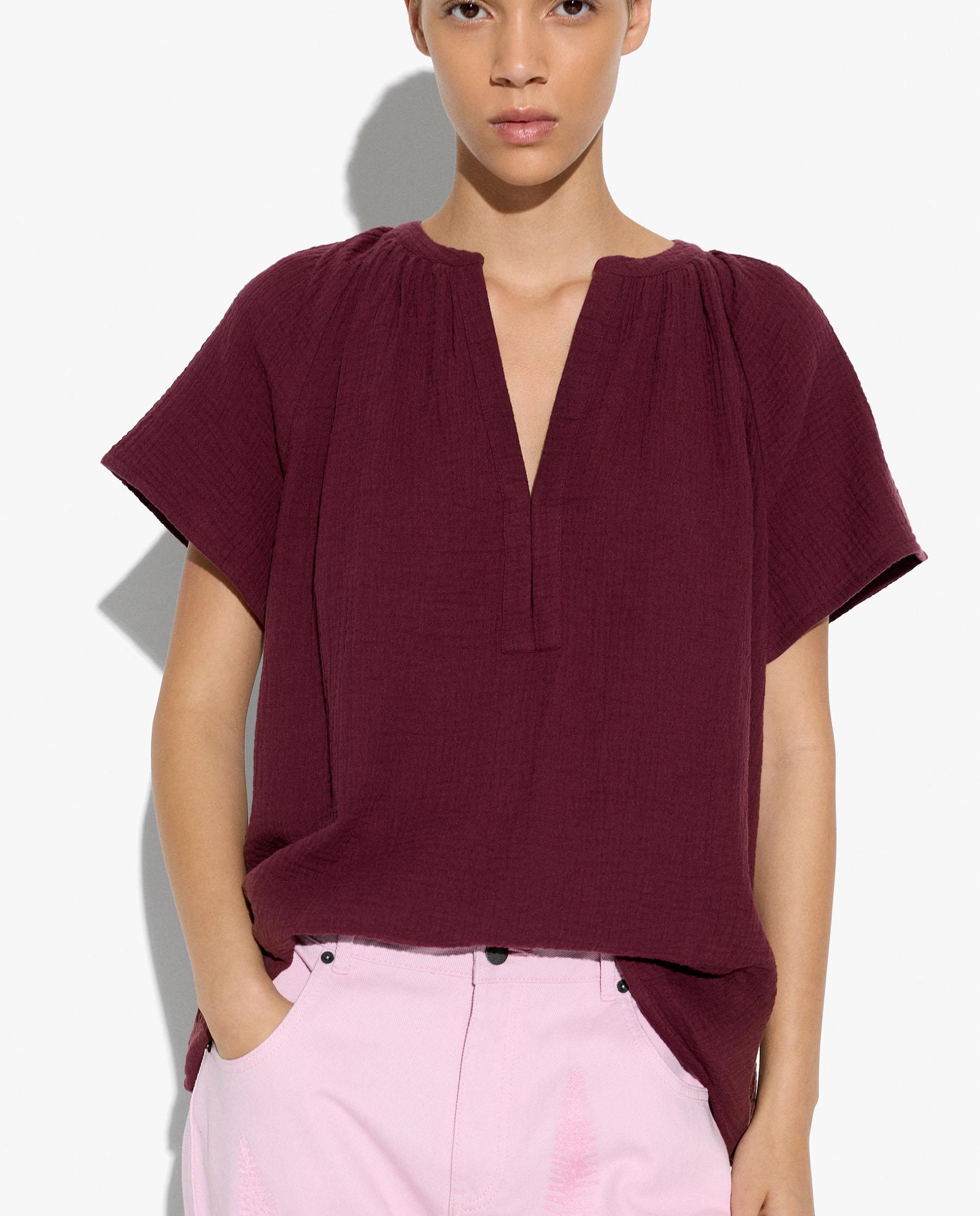 Blusa de mujer 100% algodón de manga corta con cuello pico - Parfois - Burdeos Burdeos-1
