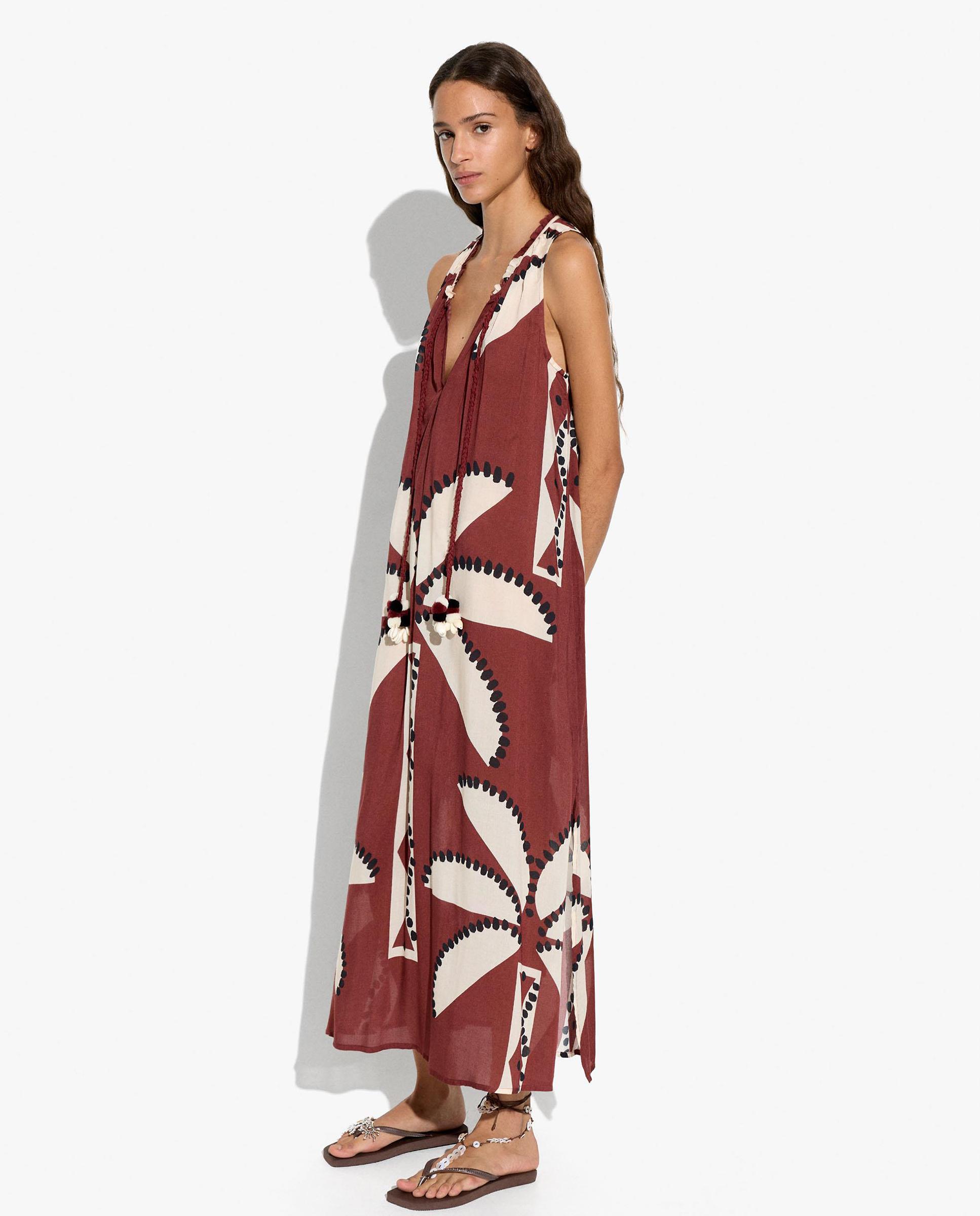 Parfois - Vestido largo fluido sin mangas con estampado de hojas.
