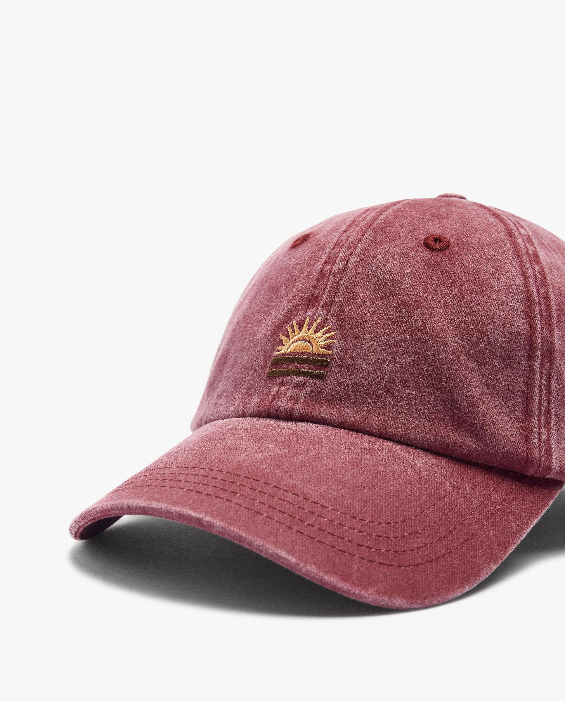 Gorra de mujer vaquera con dibujo frontal - Parfois - Granate Granate-3