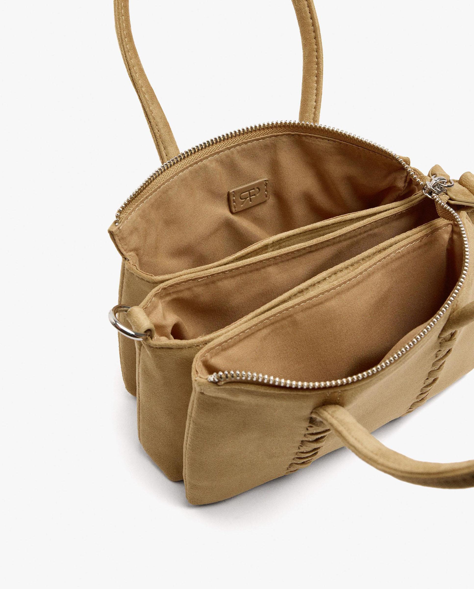 Bolso de mano multiposición con detalles trenzados y cierre de cremallera en liso - Parfois - Camel Camel-4