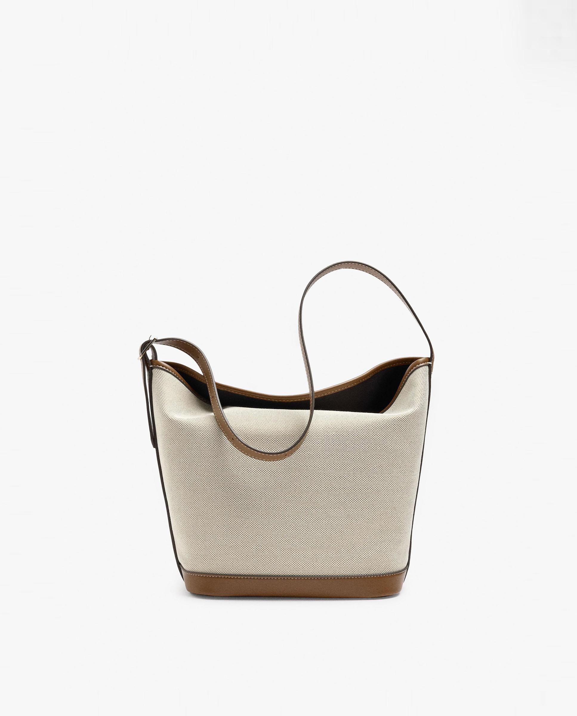 Bandolera de mujer estilo bombonera con cierre imantado en liso - Parfois - Beige Beige-1