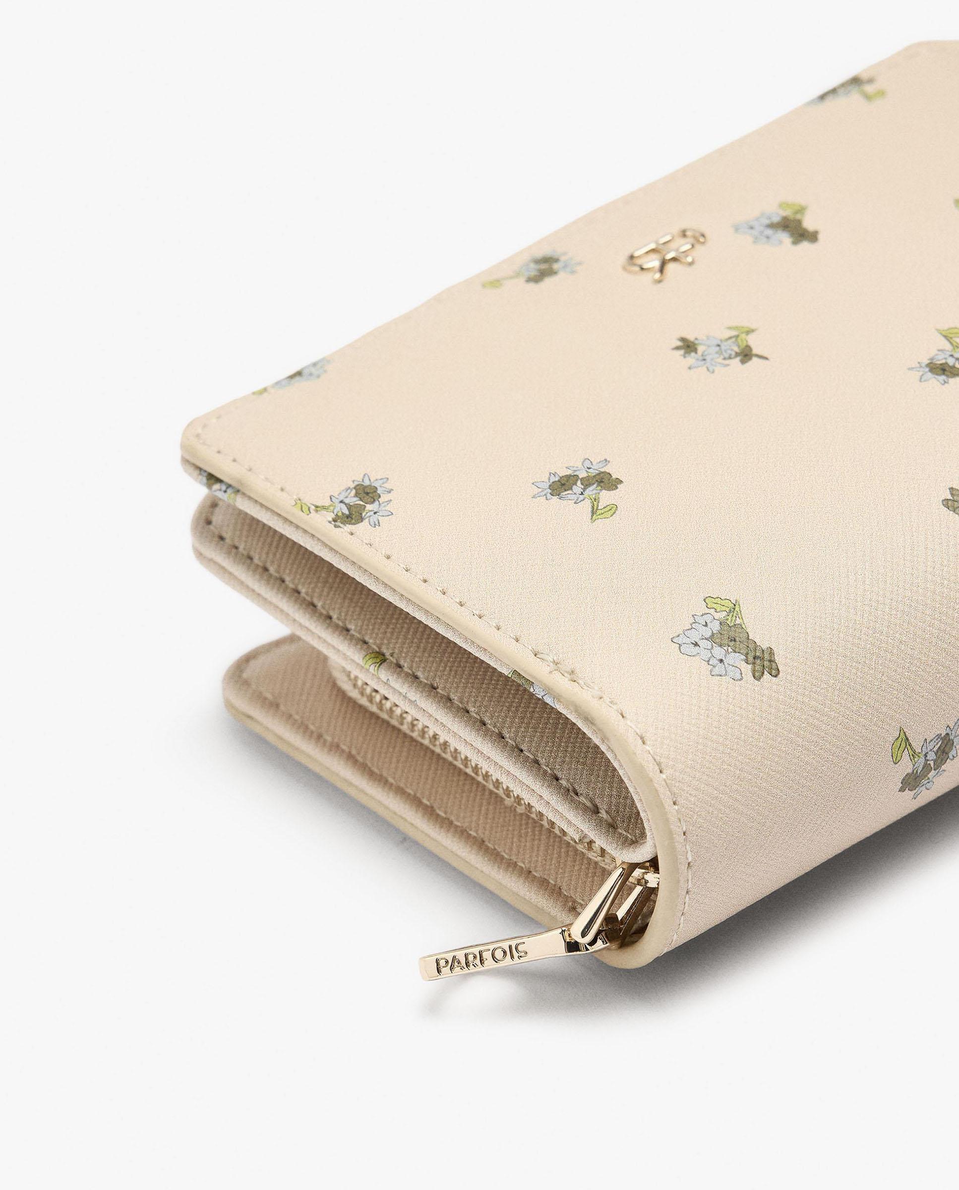 Cartera de mujer pequeña con cierre de cremallera y estampado floral - Parfois - Beige Beige-3