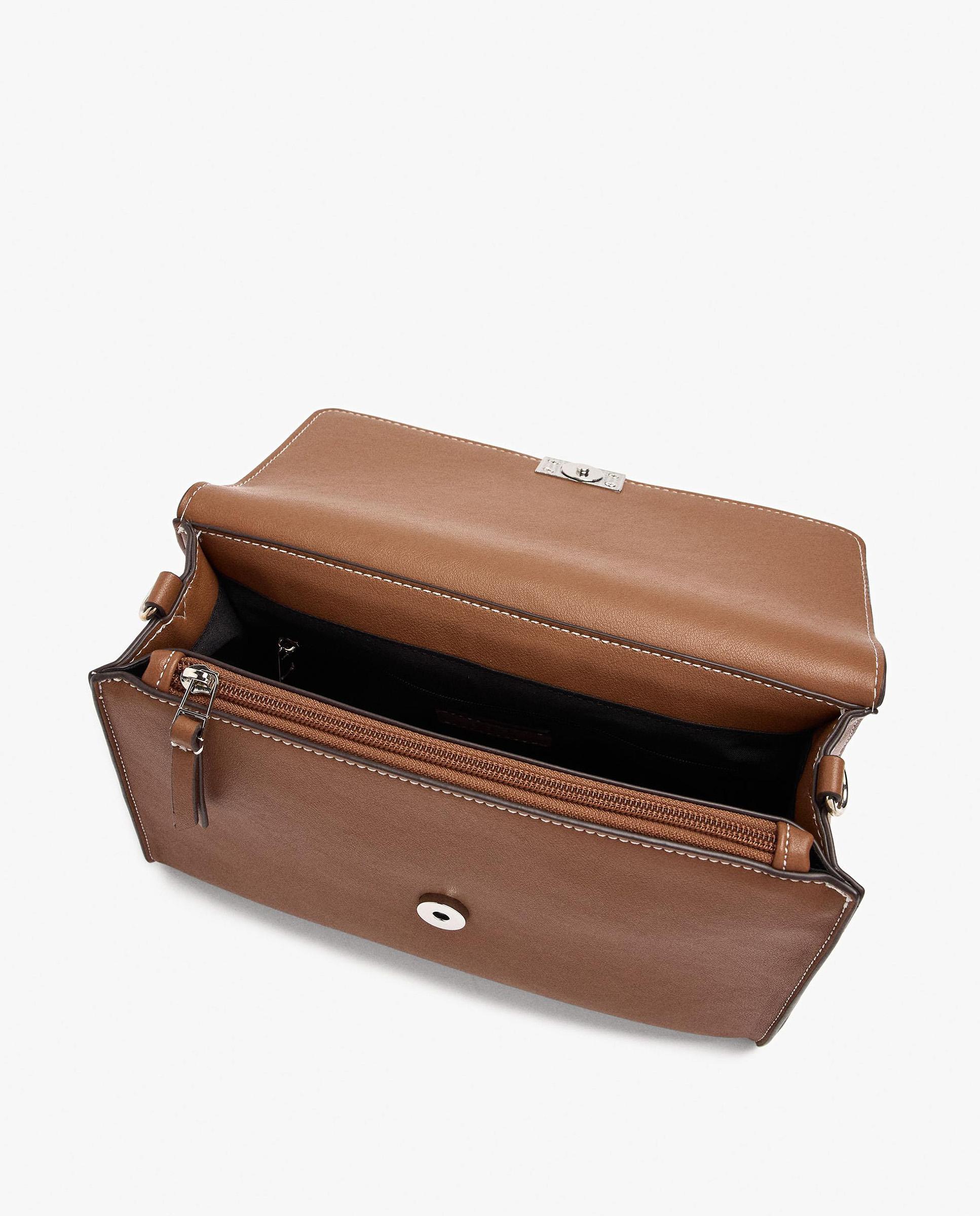 Bandolera de mujer con solapa y cierre imantado en liso - Parfois - Camel Camel-4