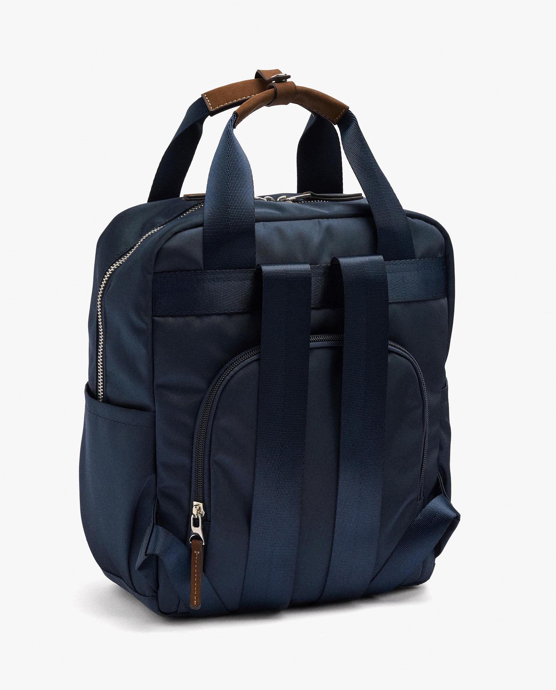 Mochila de mujer con varios compartimentos y cierre de cremallera con llavero extraíble en liso - Parfois - Azul marino Azul marino-2