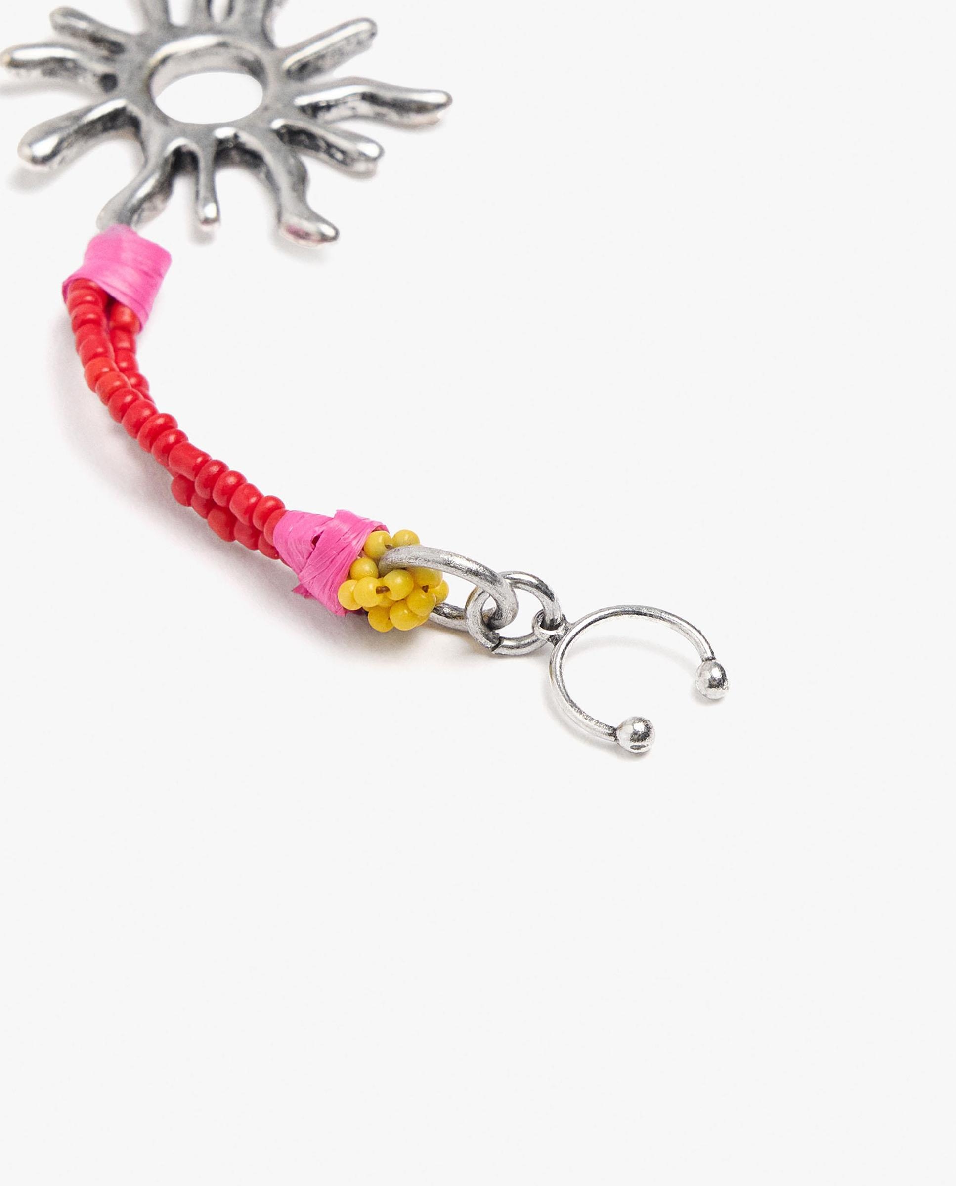 Accesorio para zapatos largo con cuentas y abalorio decorativo - Parfois - Rojo Rojo-2