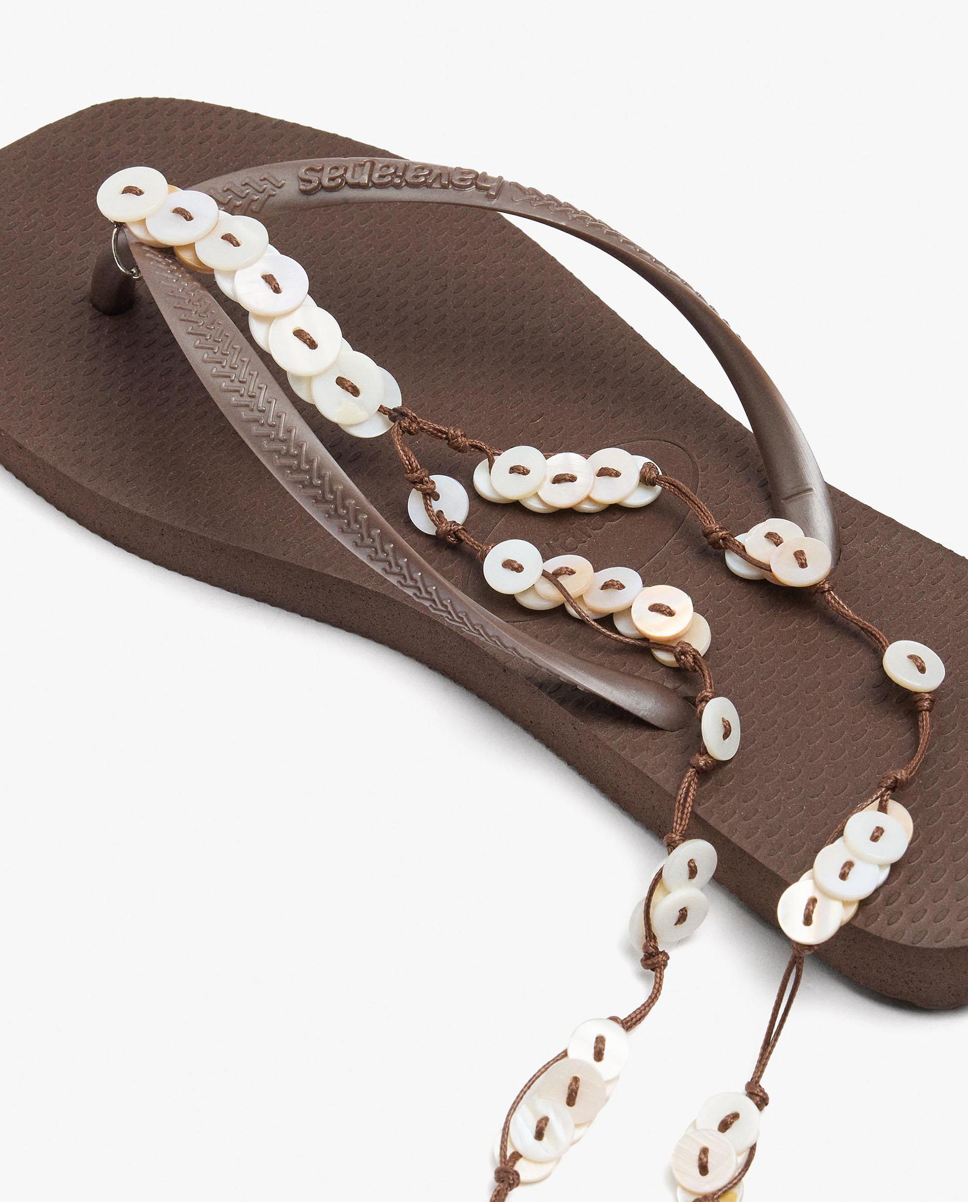 Accesorio para zapatos largo con botones decorativos - Parfois - Marrón oscuro Marrón oscuro-3