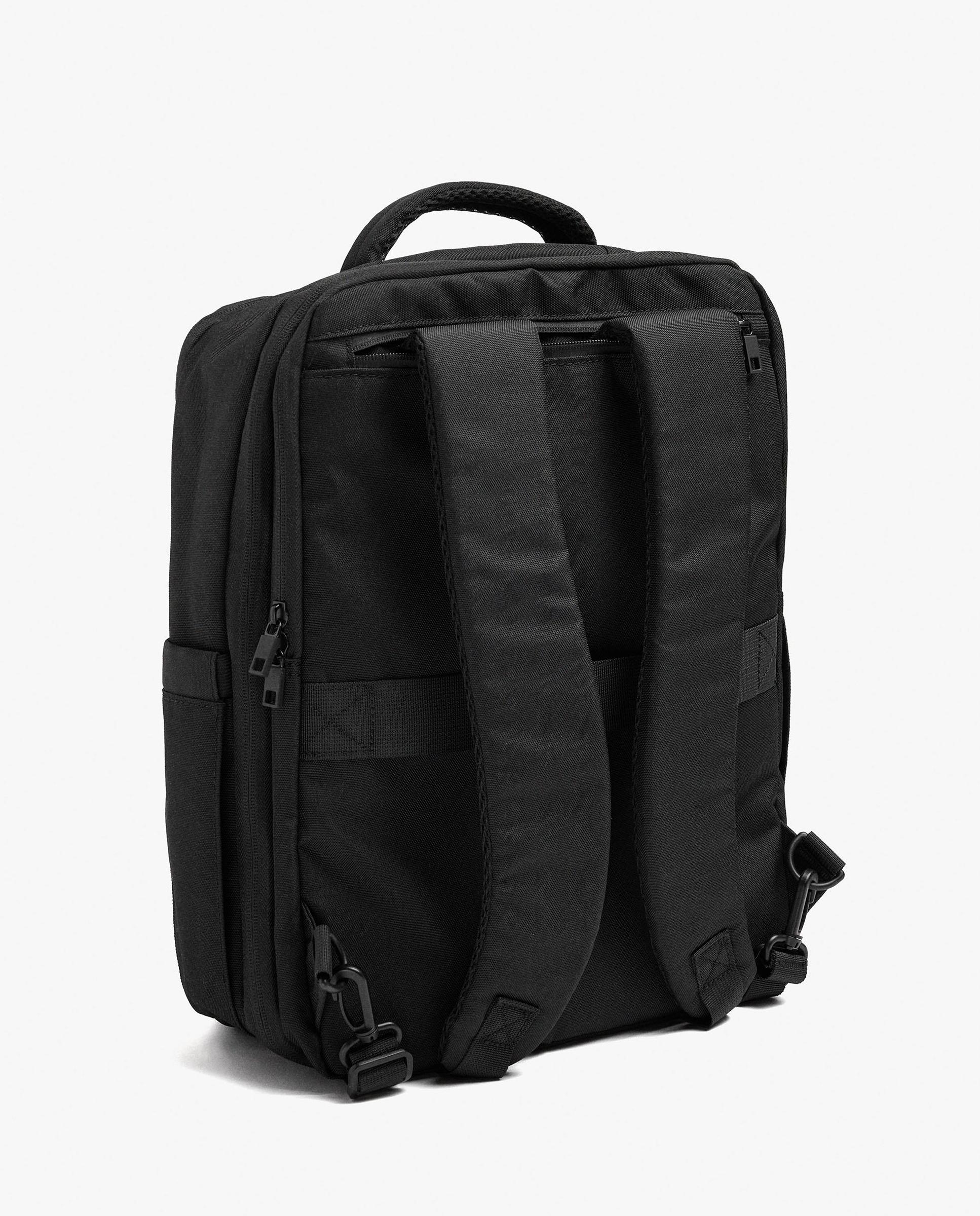 Mochila de mujer con varios compartimentos y cierre de cremallera en liso - Parfois - Negro Negro-2