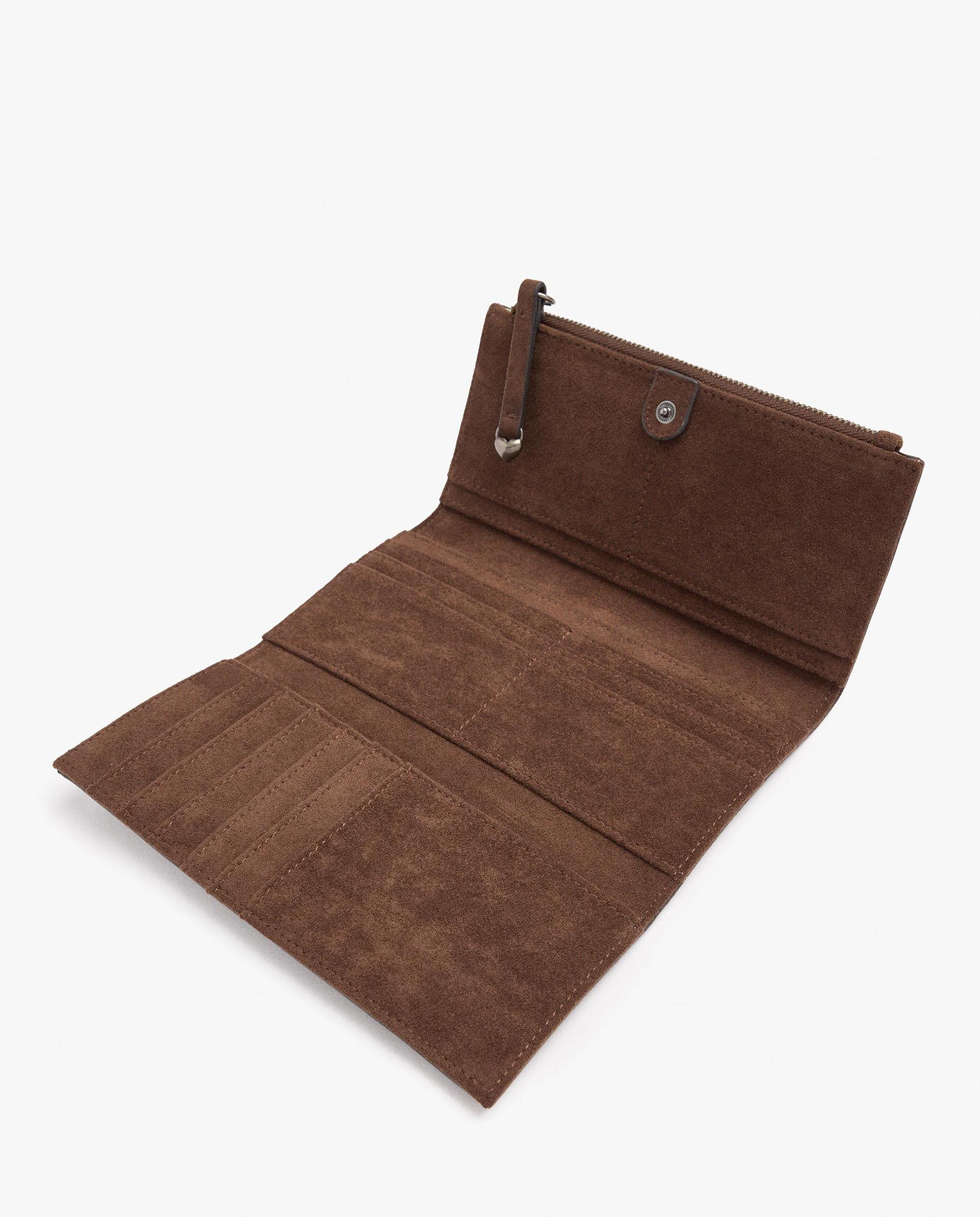 Cartera de mujer grande con tachuelas decorativas y cierre de cremallera en liso - Parfois - Marrón oscuro Marrón oscuro-4