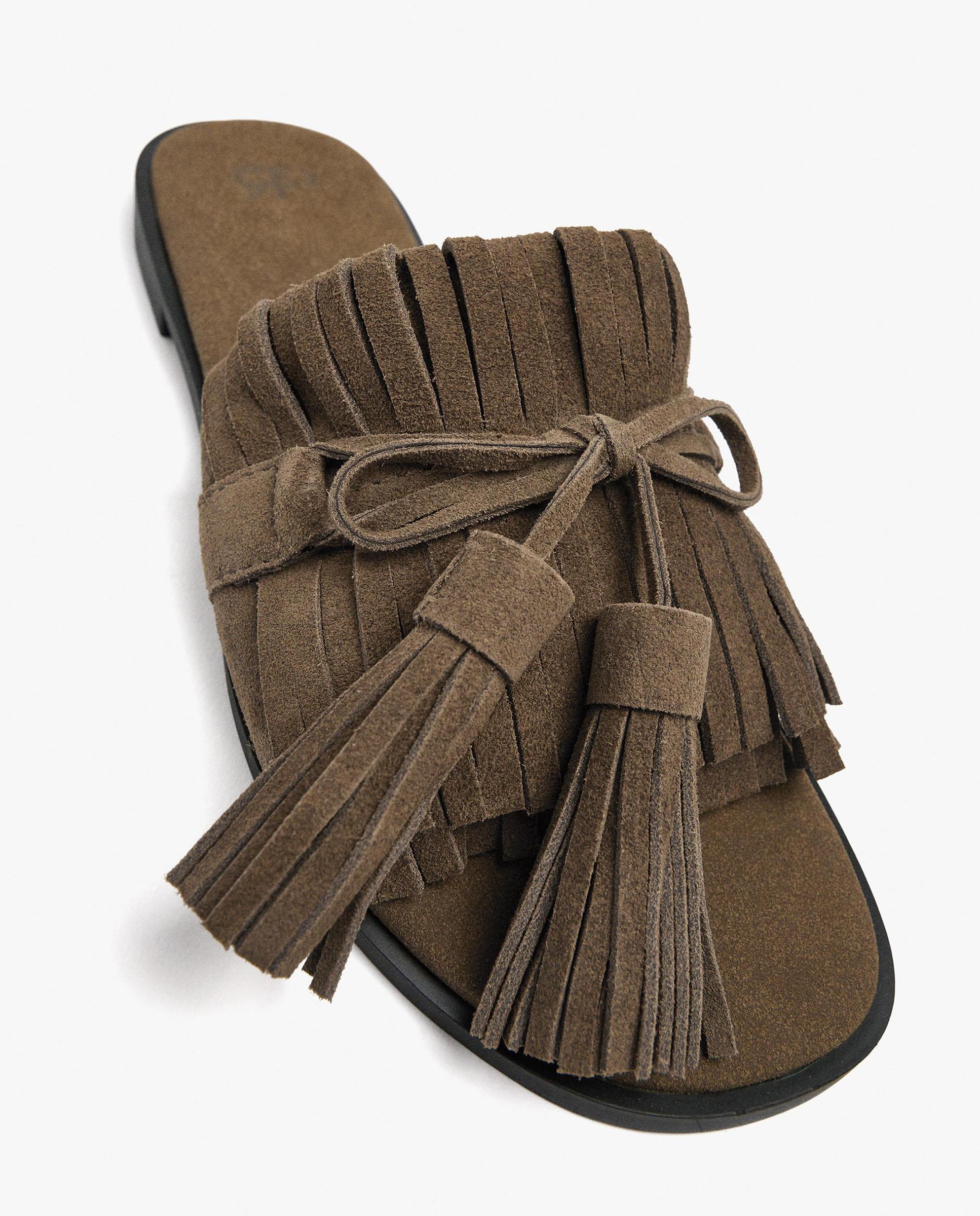 Sandalias de pala de mujer 100% piel con flecos decorativos - Parfois - Camel Camel-5