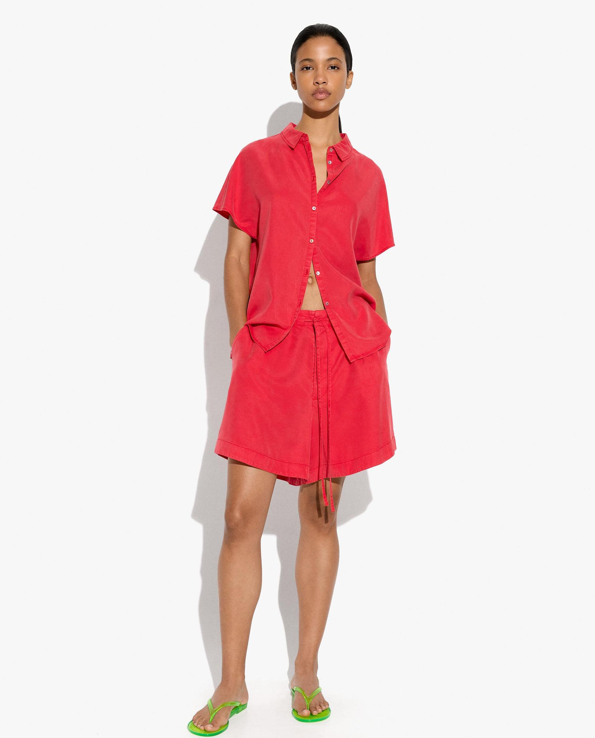 Parfois - Short de mujer 100% liocel con cordón ajustable en liso.