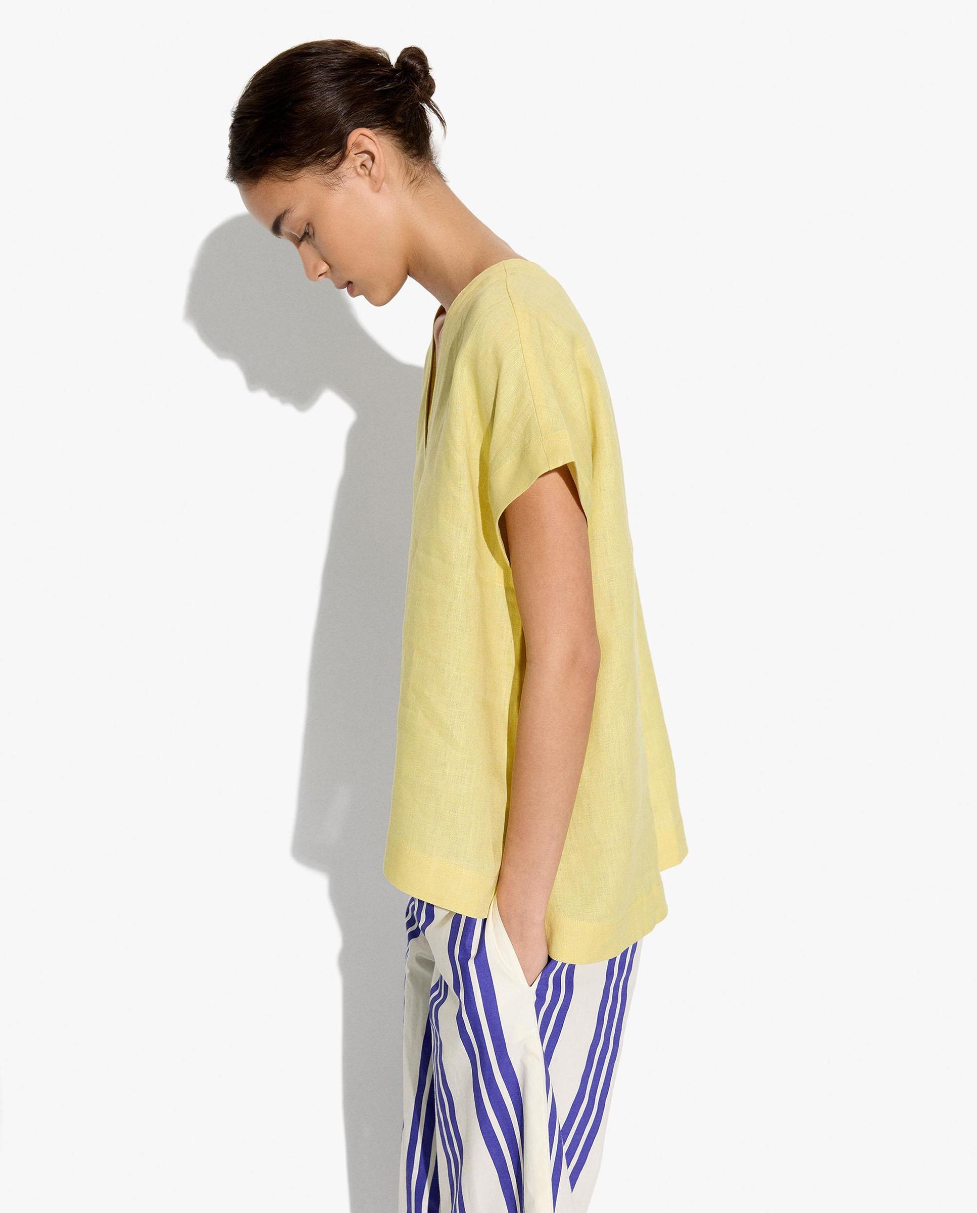 Blusa de mujer 100% lino de manga corta con cuello pico - Parfois - Amarillo Amarillo-4