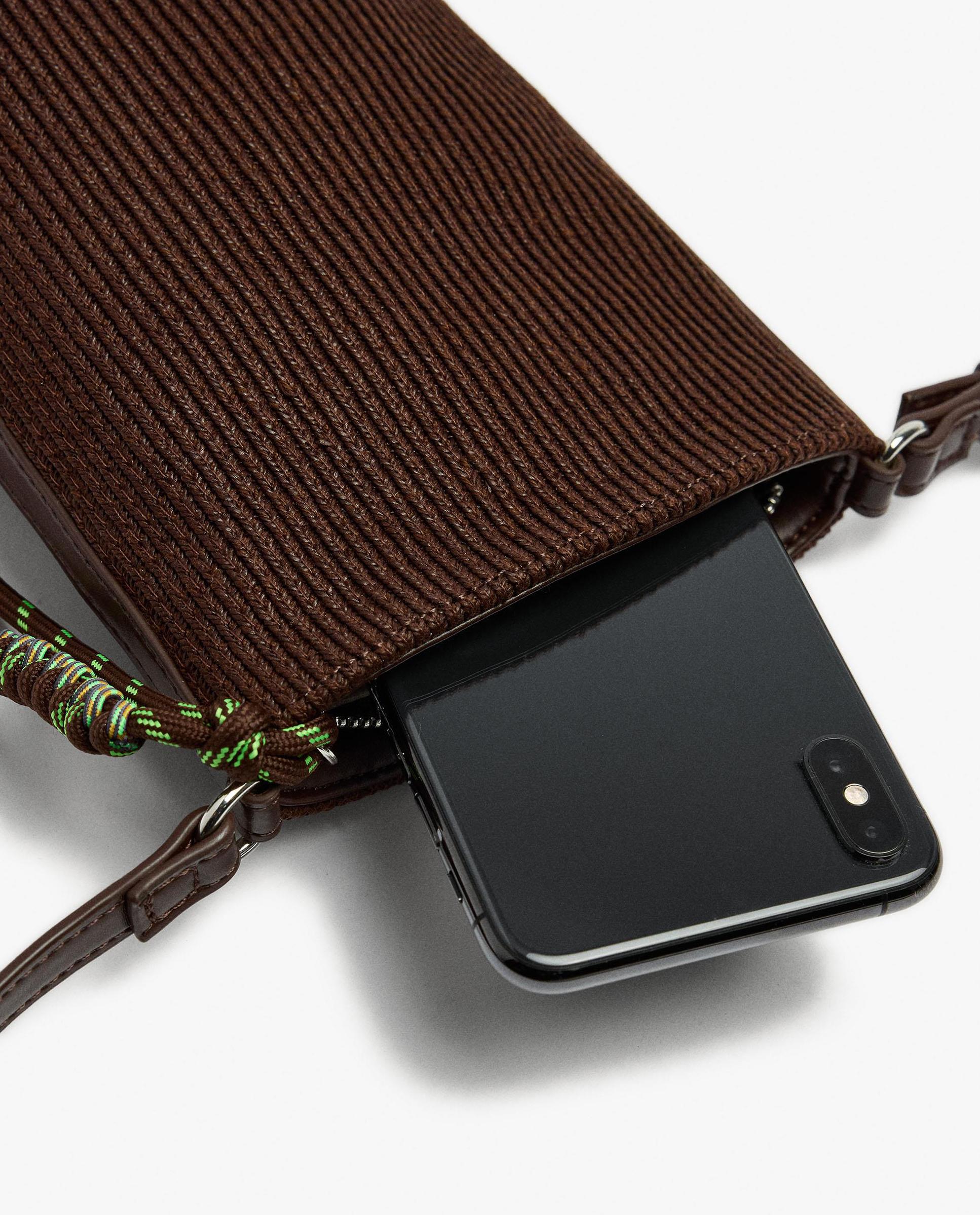 Bolso para móvil convertible a bandolera con cierre de cremallera y llavero extraíble - Parfois - Marrón oscuro Marrón oscuro-4