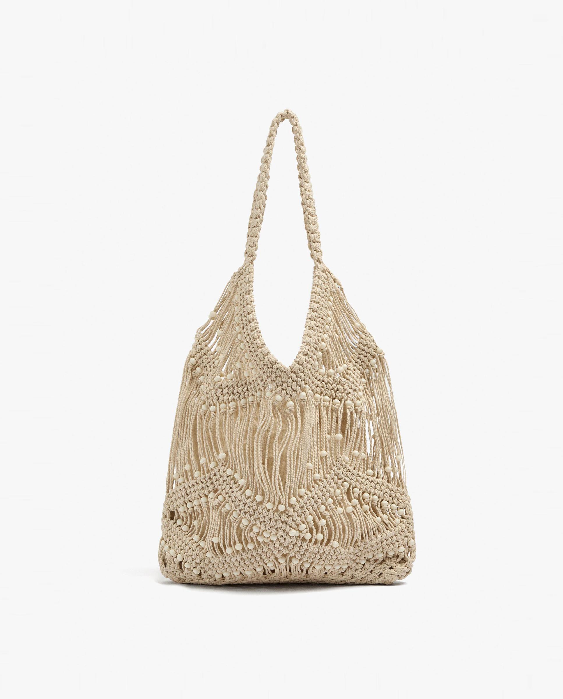 Imagen 1 de Bolso de mano estilo tote trenzado con cuentas decorativas - Parfois - Crudo Crudo