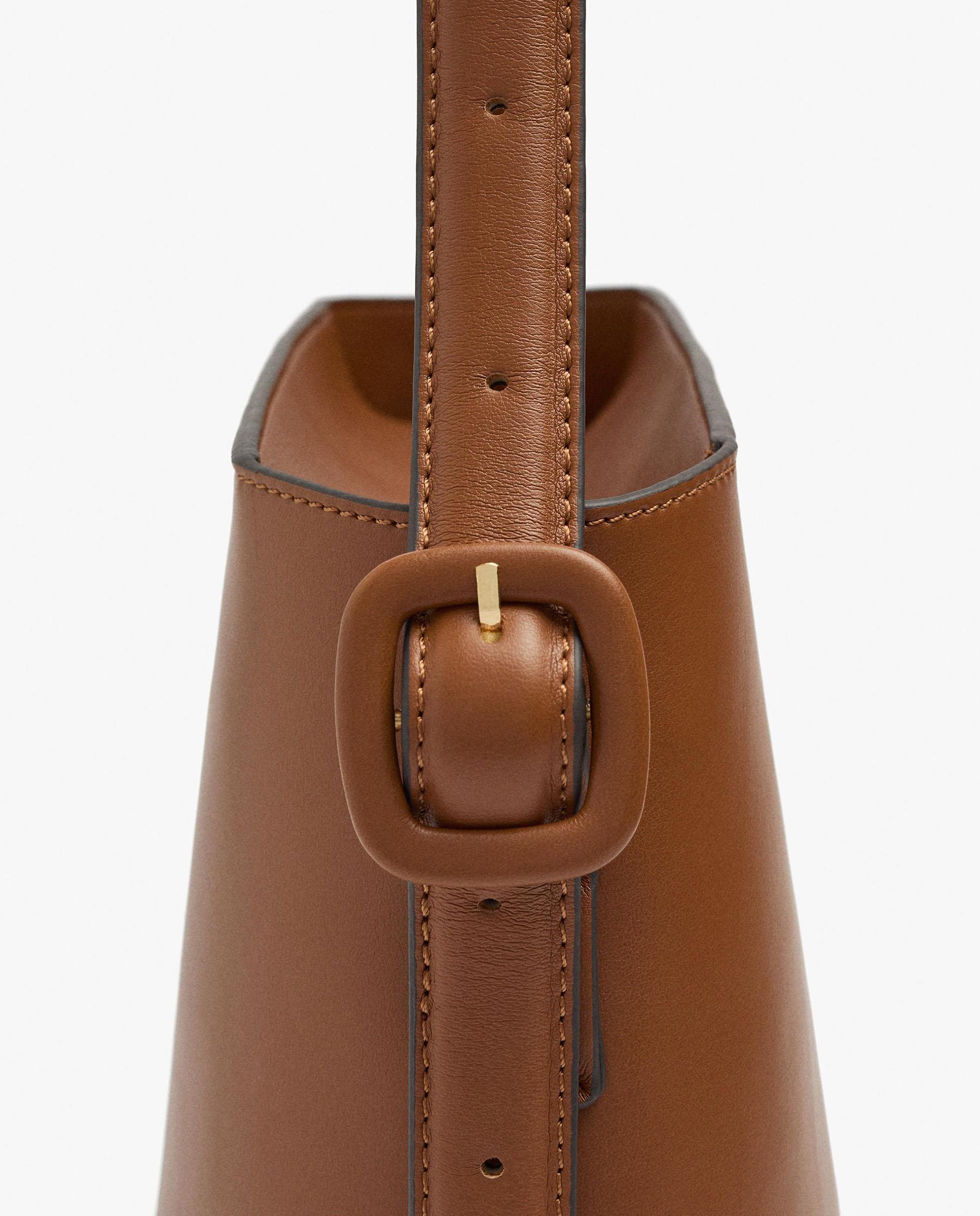 Bolso de hombro estructurado con cierre de cremallera en liso - Parfois - Marrón claro Marrón claro-3