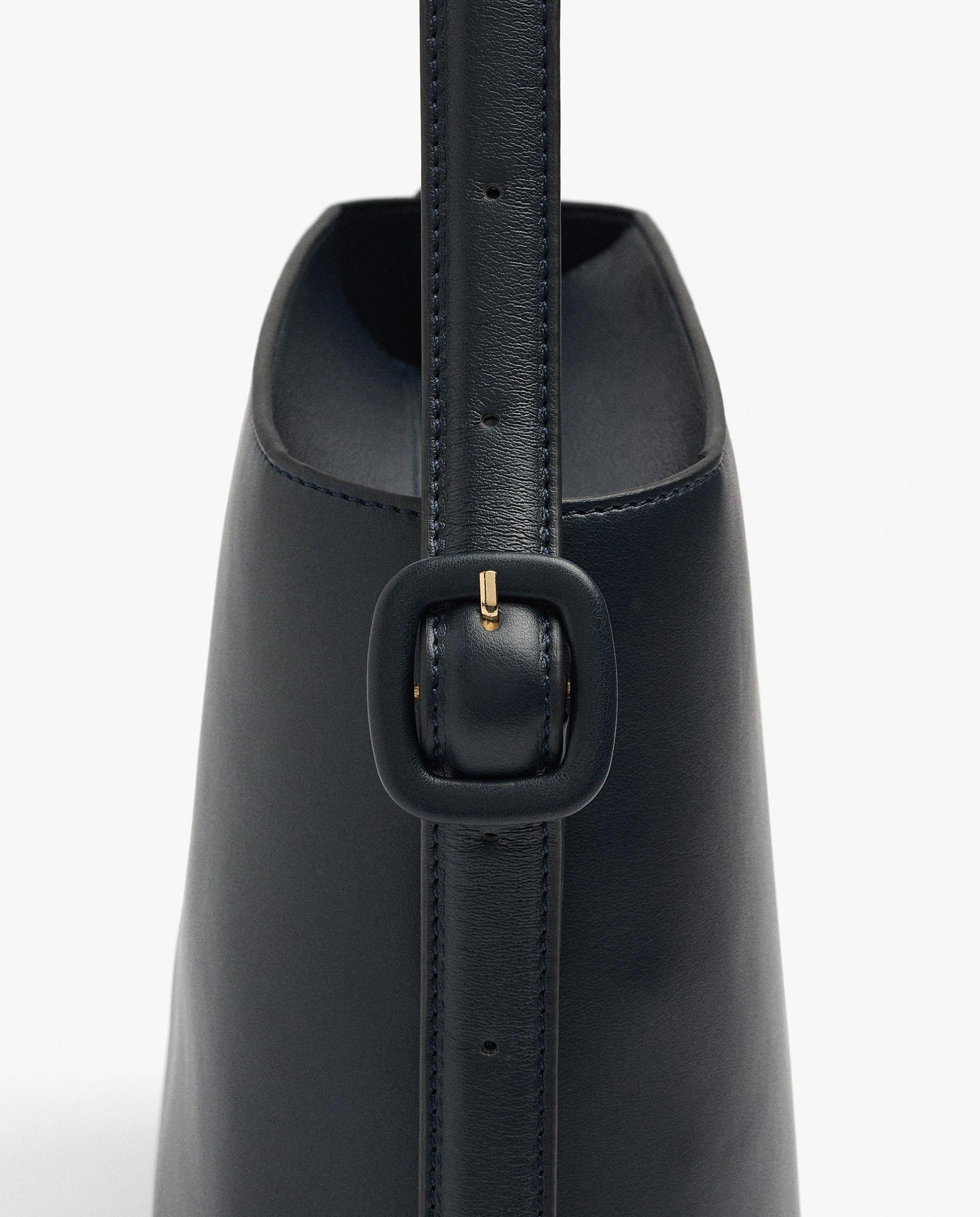 Bolso de hombro estructurado con cierre de cremallera en liso - Parfois - Azul marino Azul marino-3